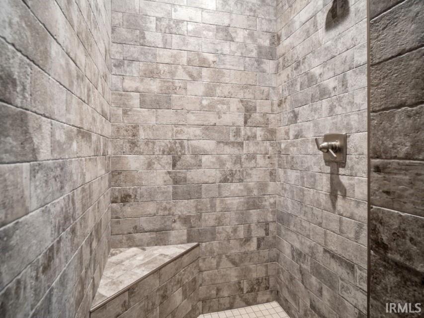 15222 Leo Creek