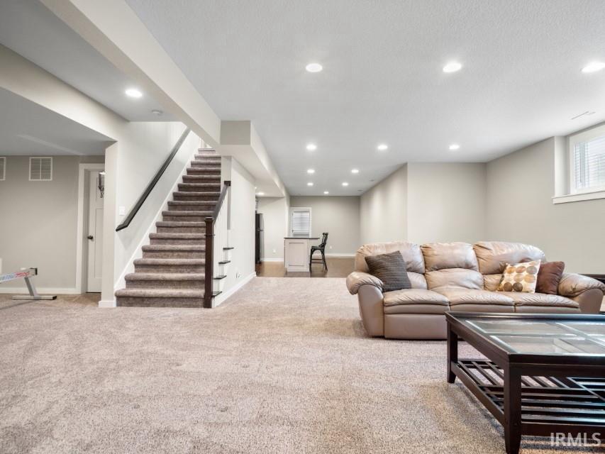 15222 Leo Creek