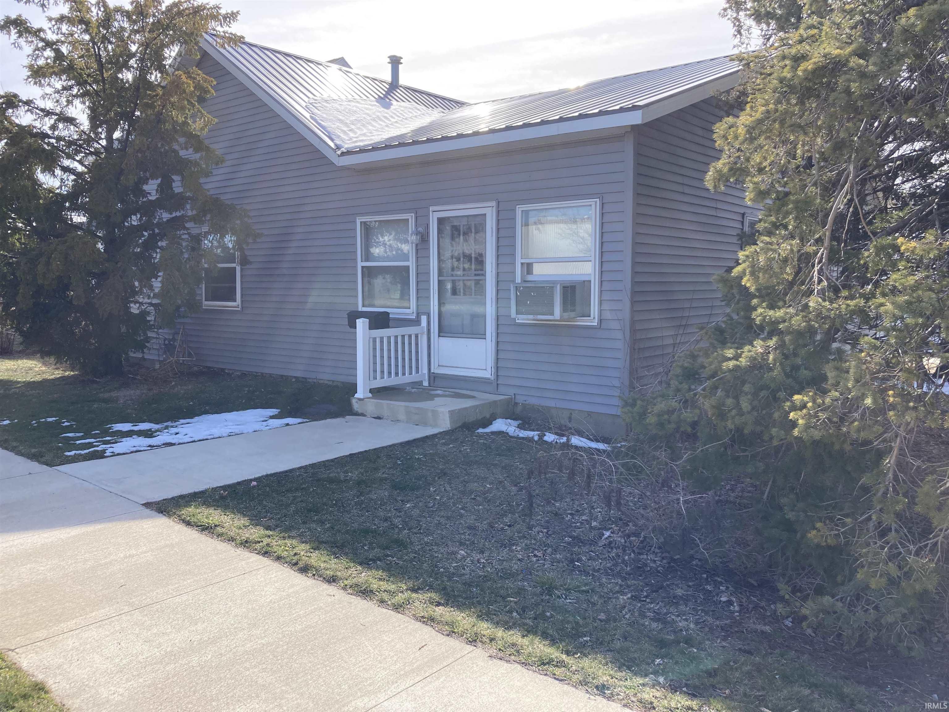 602 Poplar