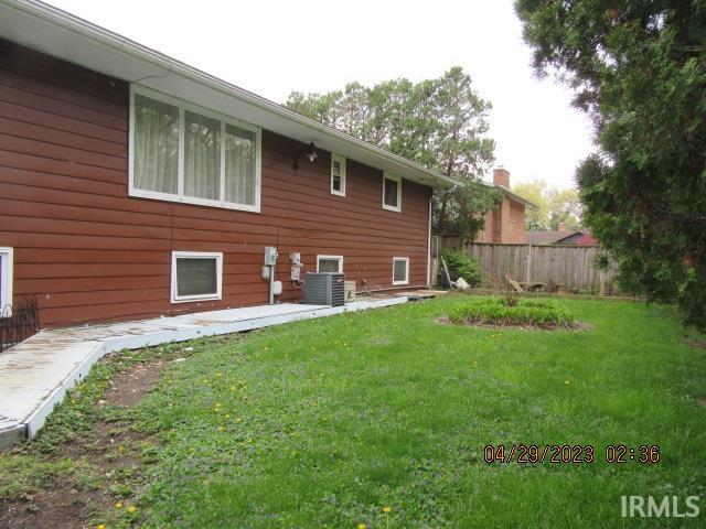 1027 Rosemary