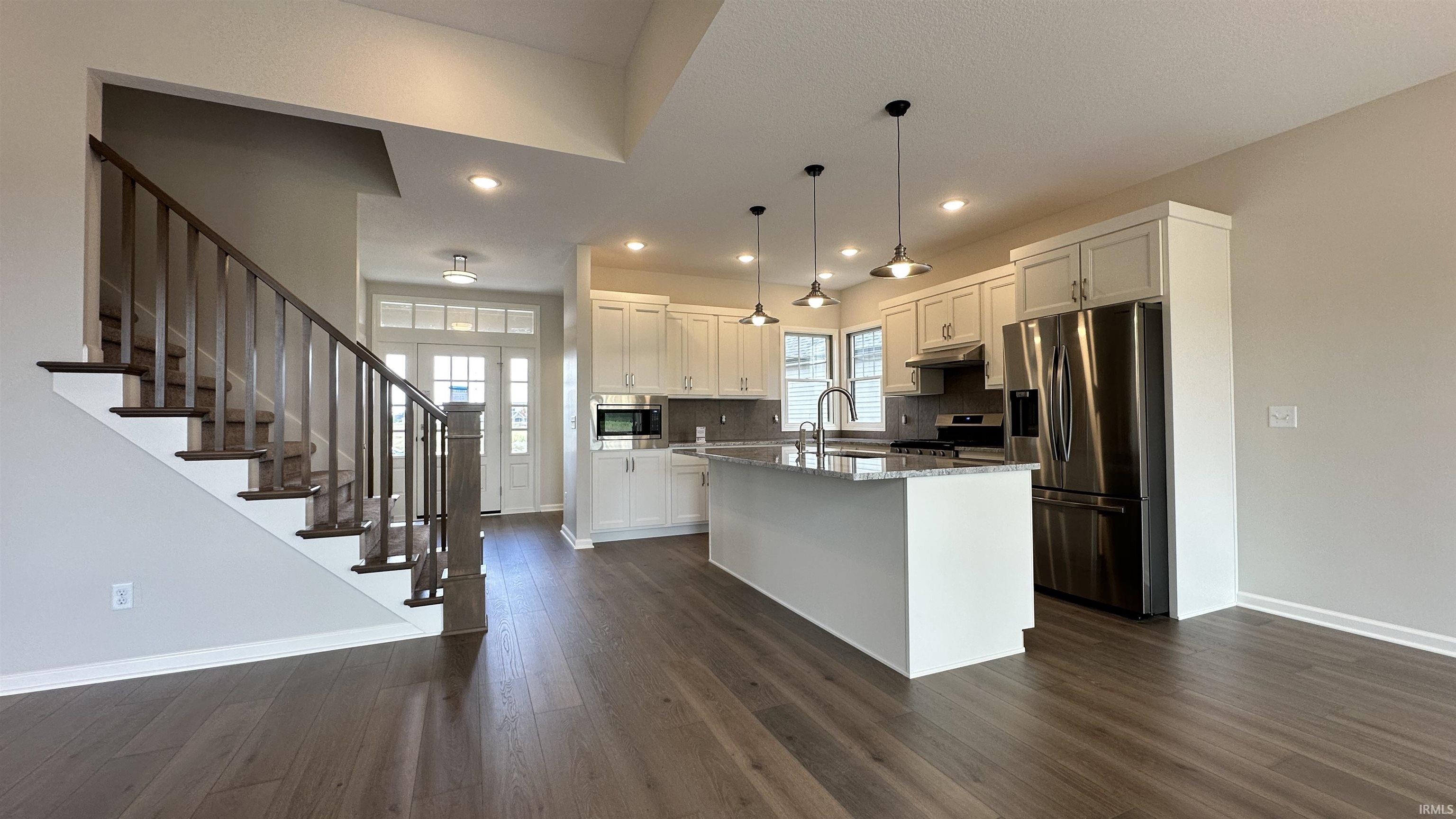17664 Lakota, Apt 6 Ridley Par