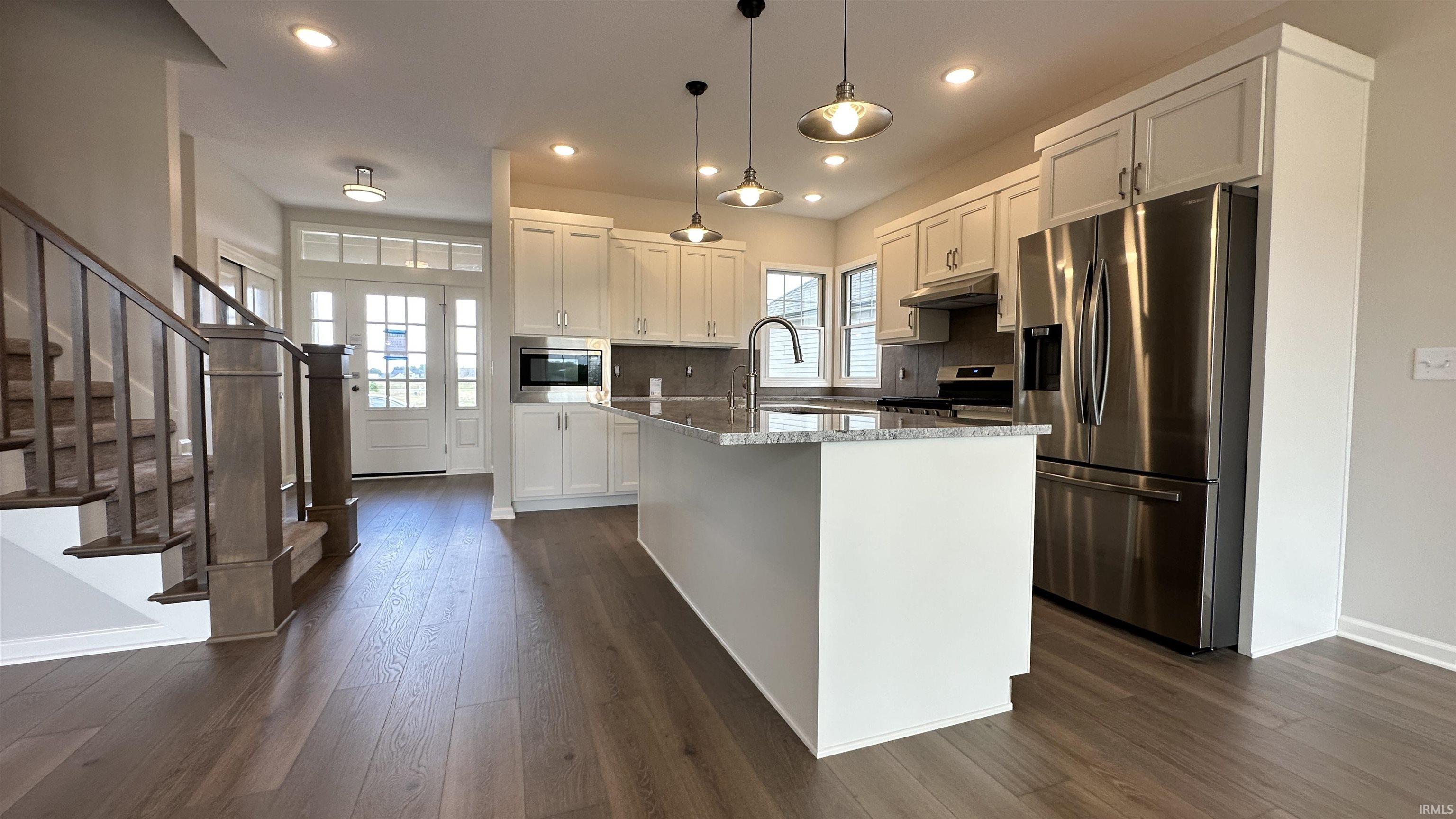 17664 Lakota, Apt 6 Ridley Par