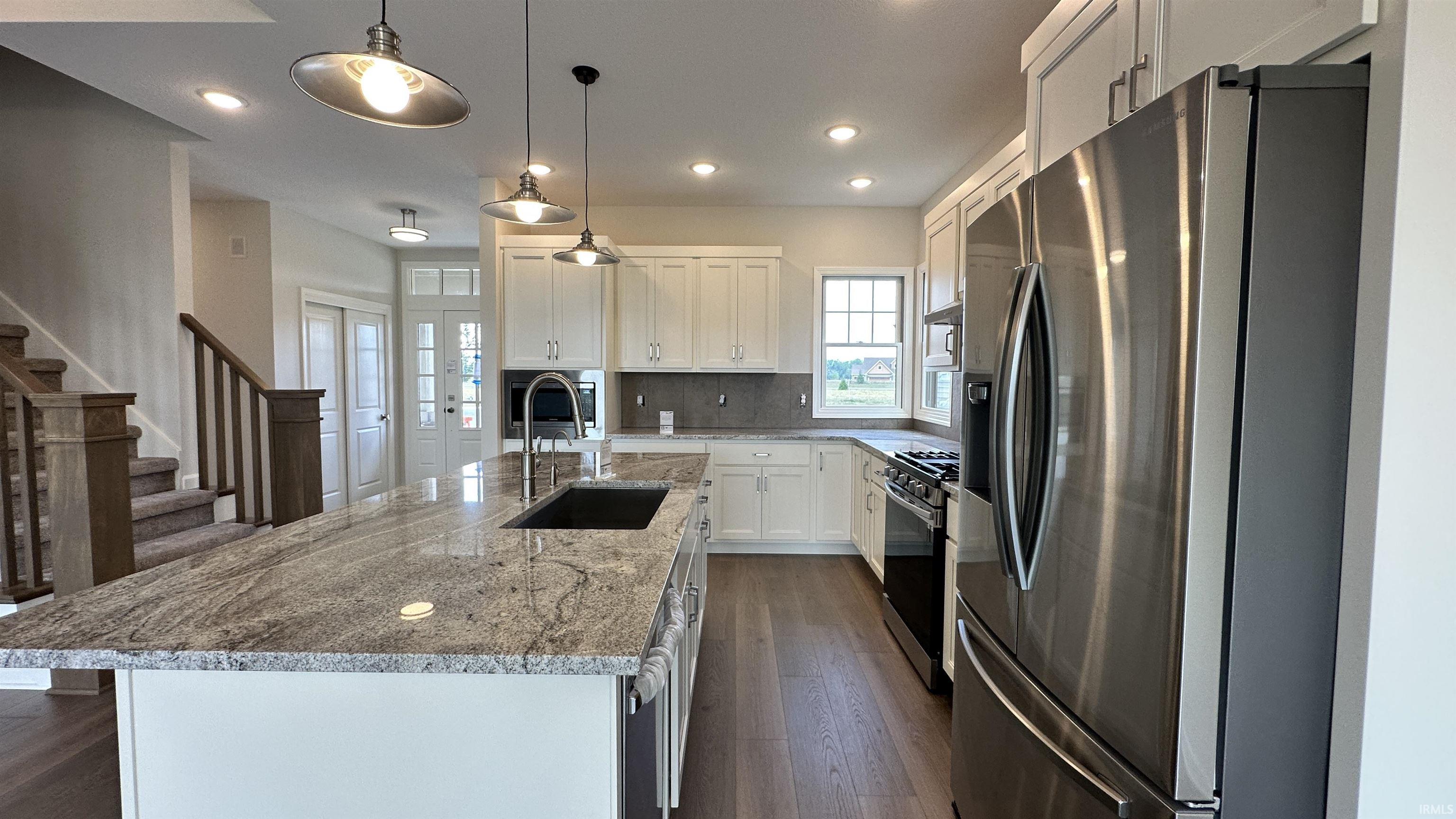 17664 Lakota, Apt 6 Ridley Par