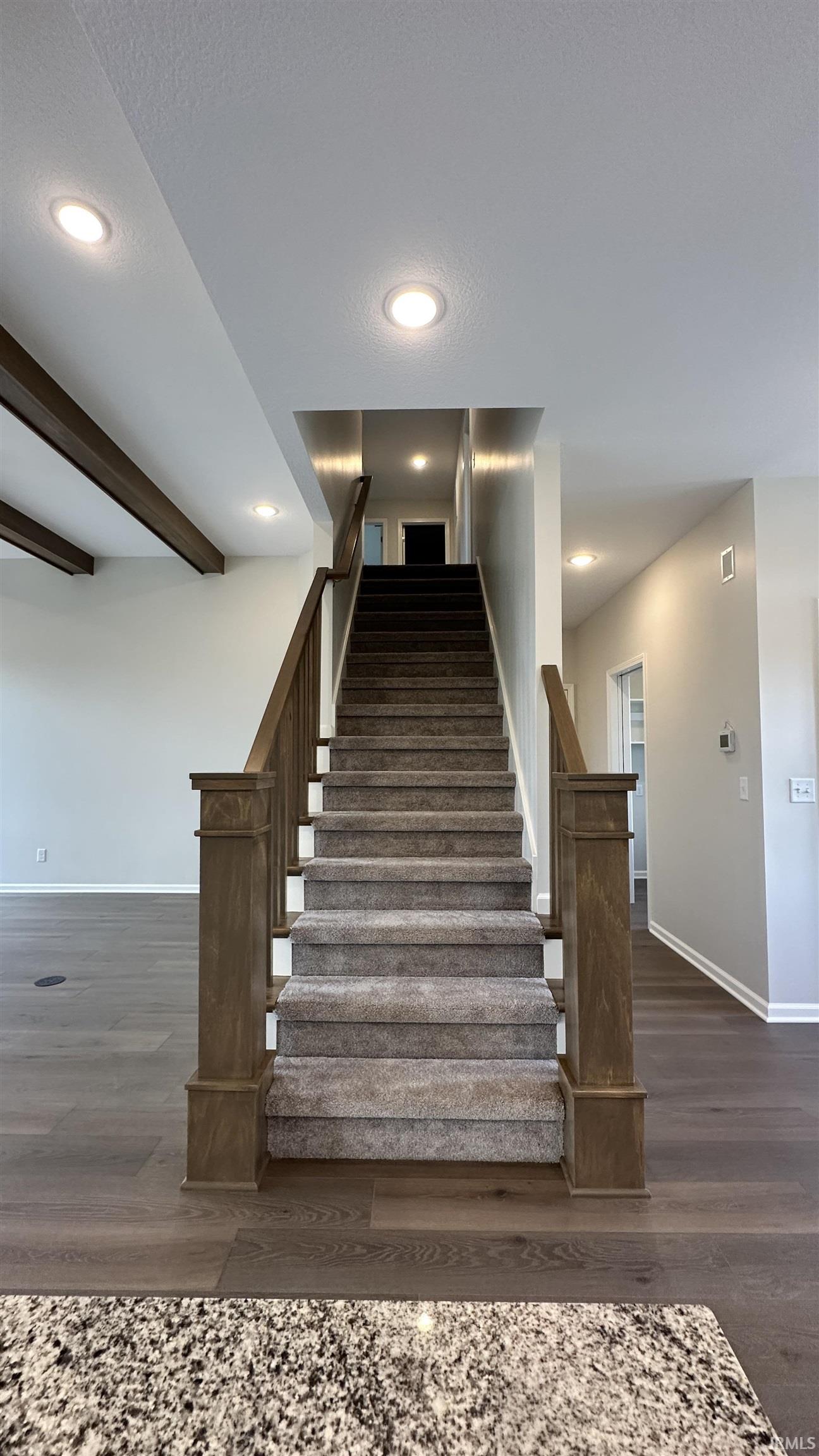 17664 Lakota, Apt 6 Ridley Par
