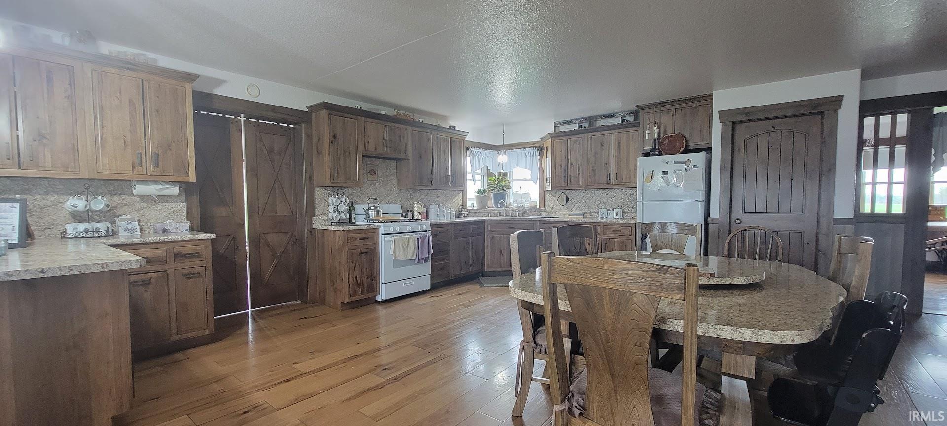5499 State Road 1