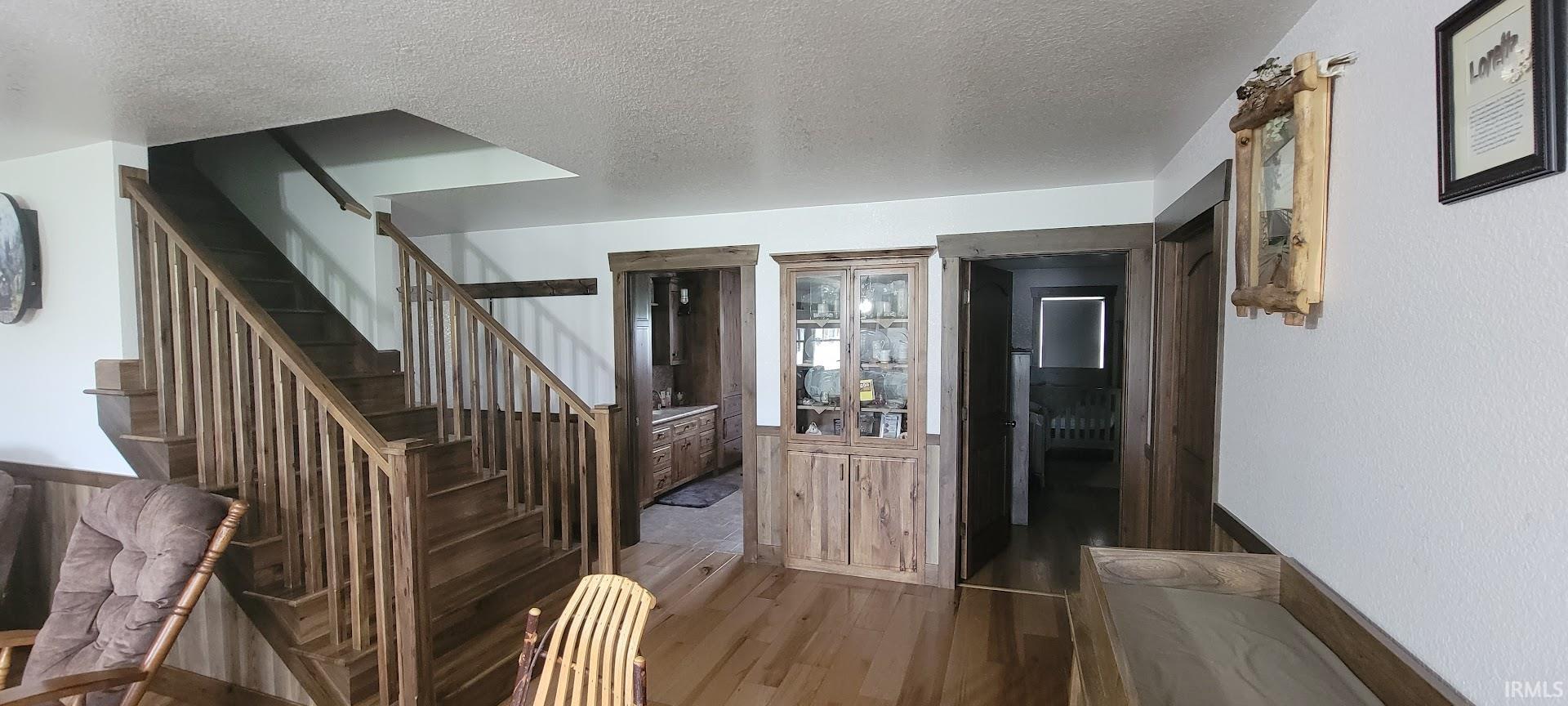 5499 State Road 1