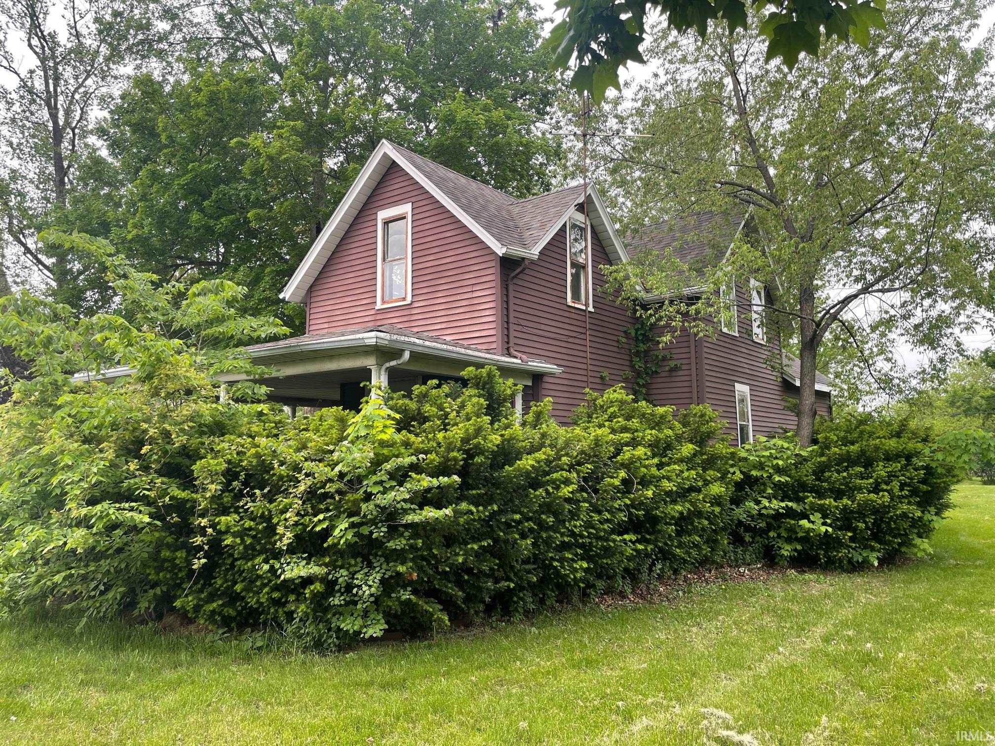 1528 Main
