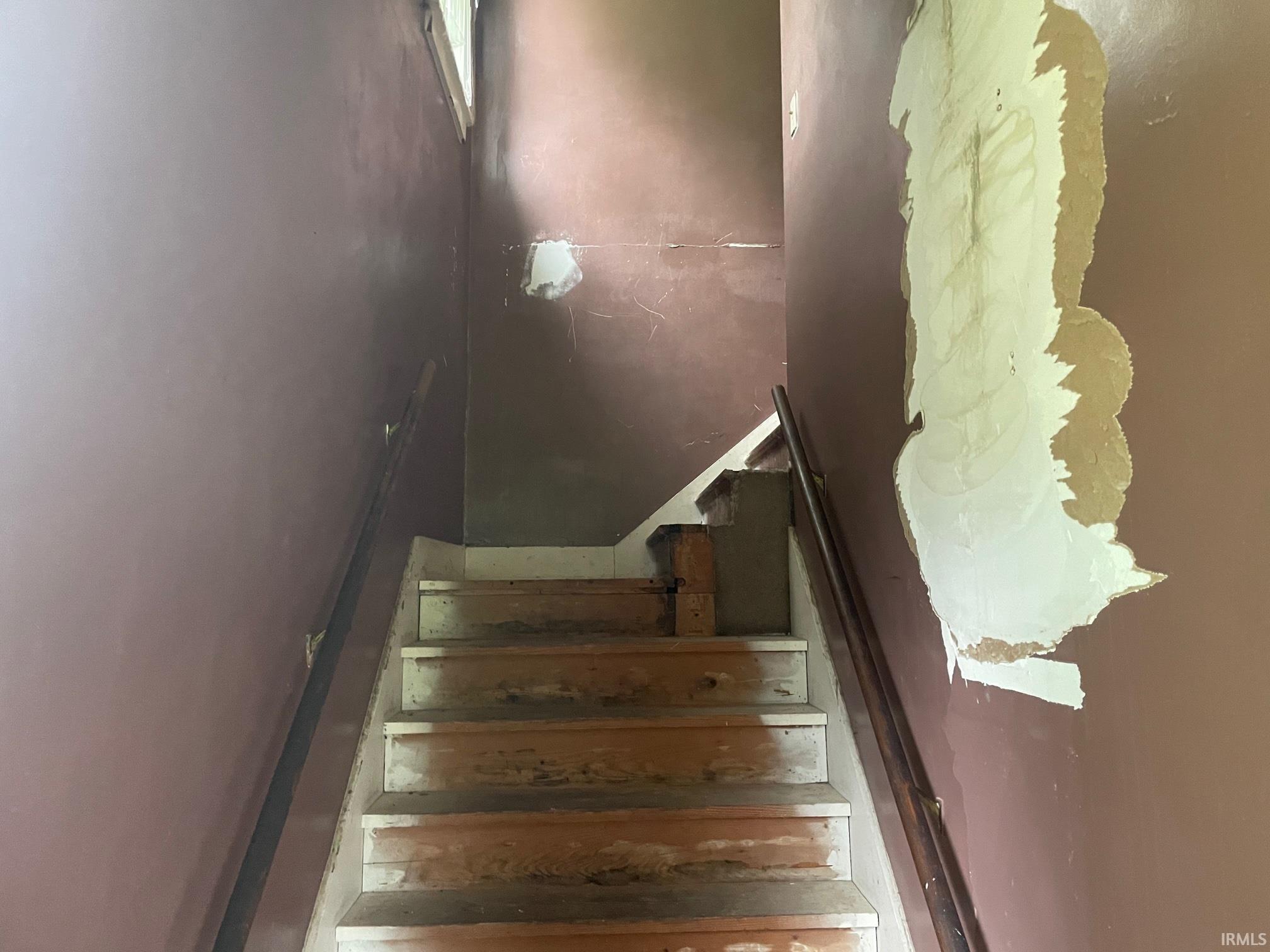 1528 Main