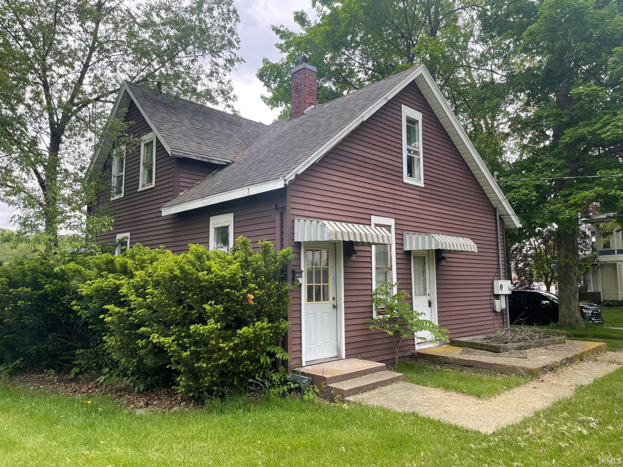 1528 Main