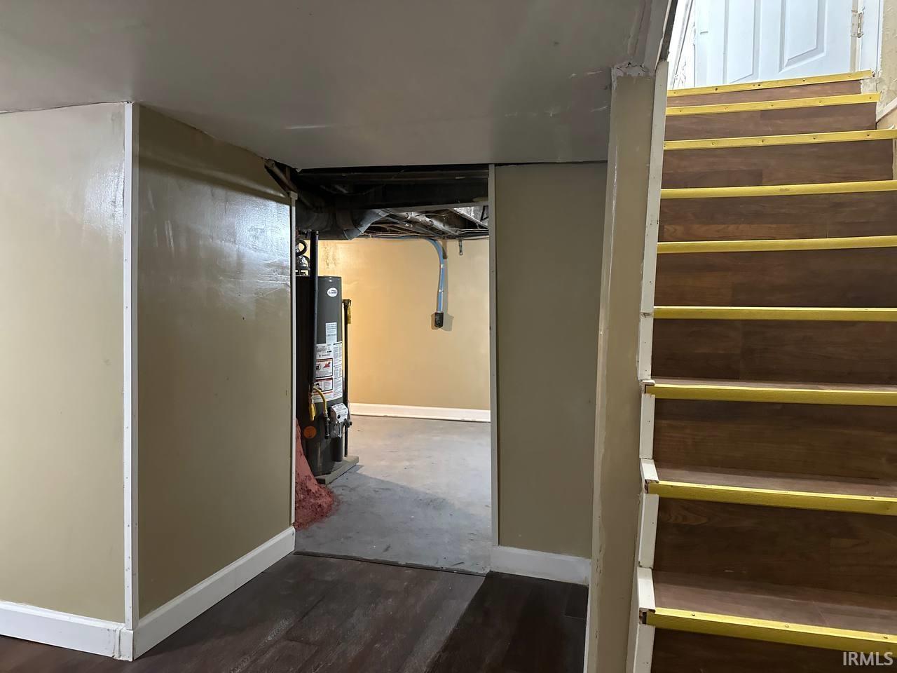 4835 Warsaw