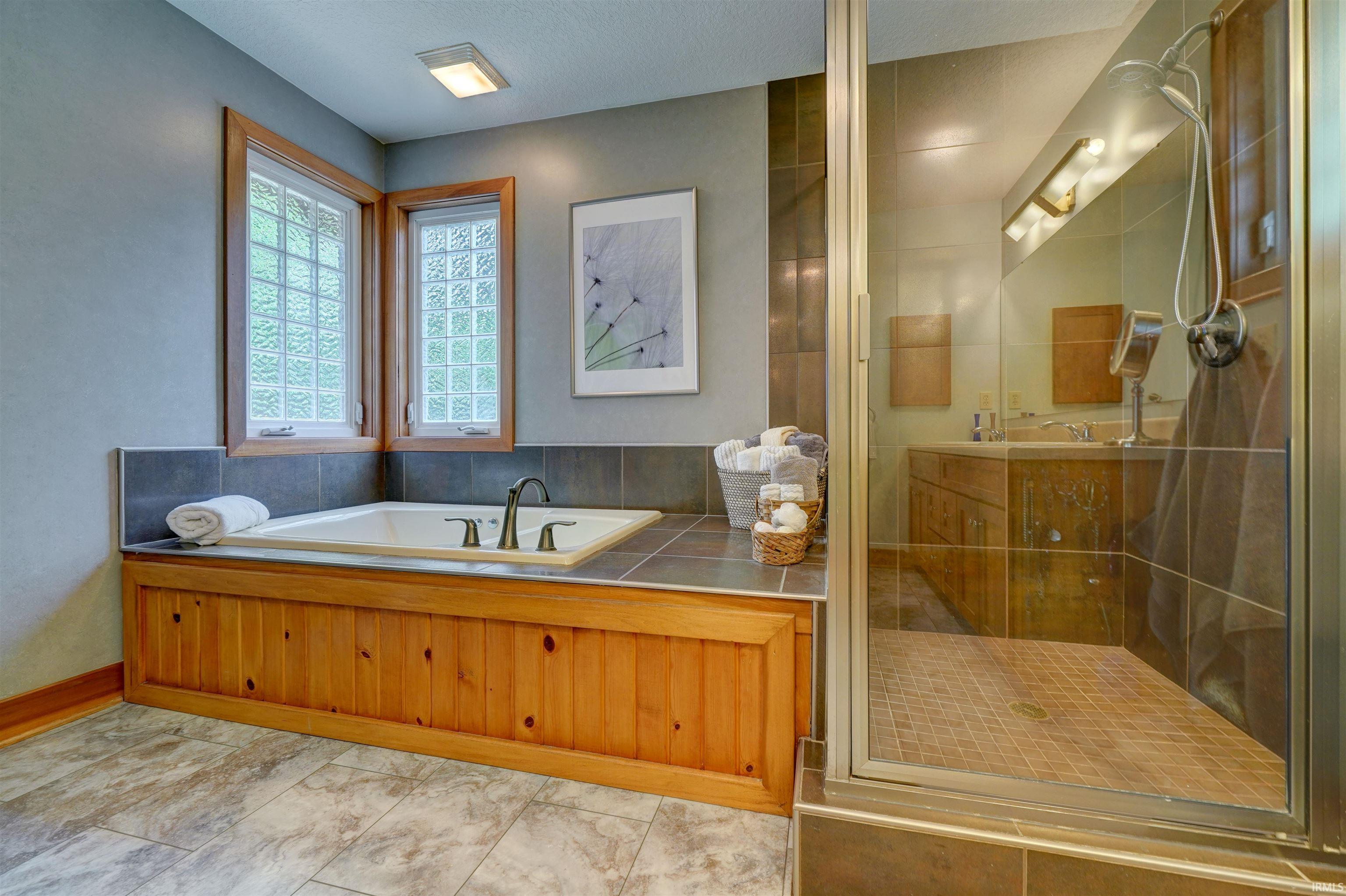 5413 W North County Line