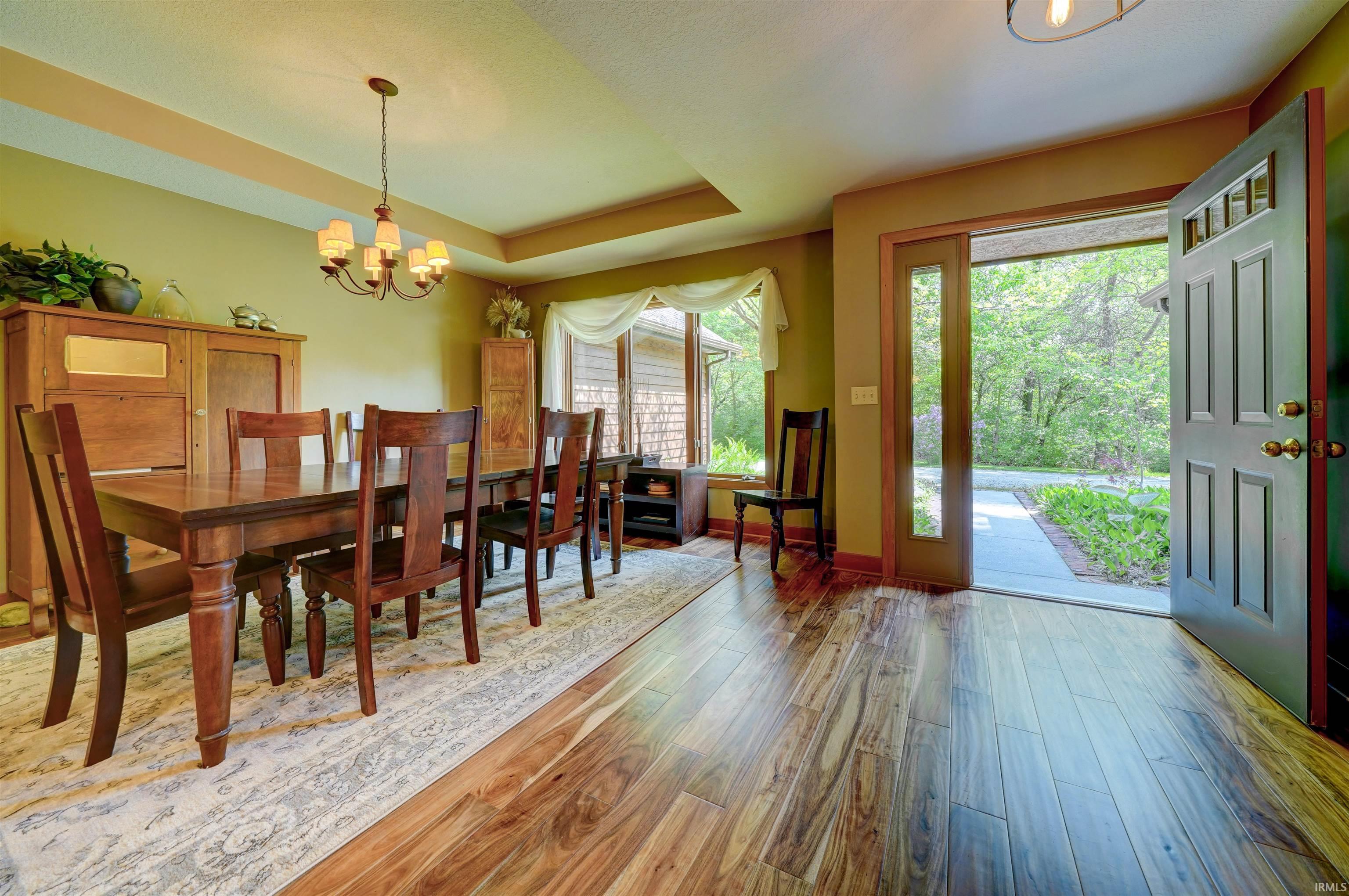 5413 W North County Line