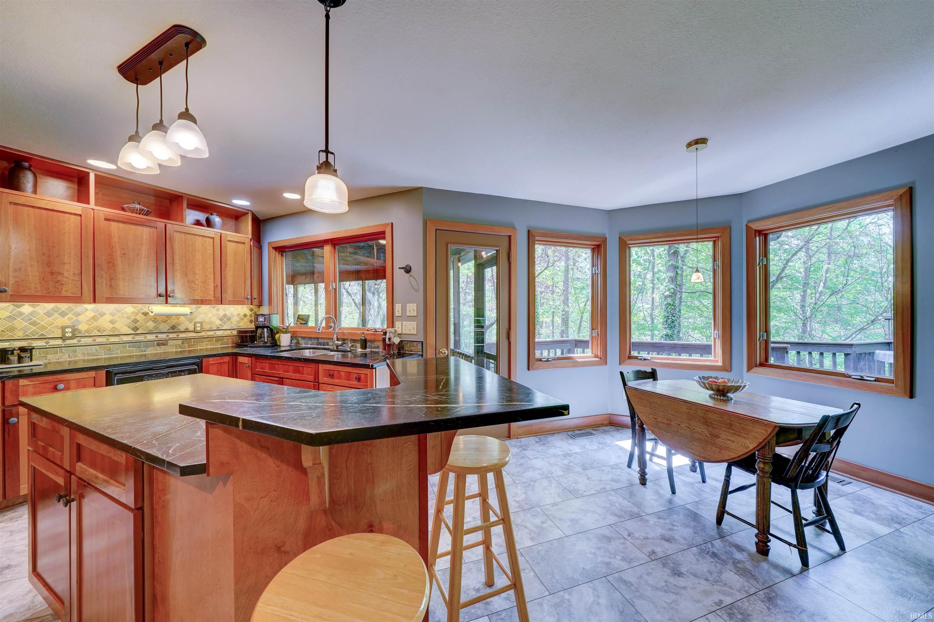 5413 W North County Line