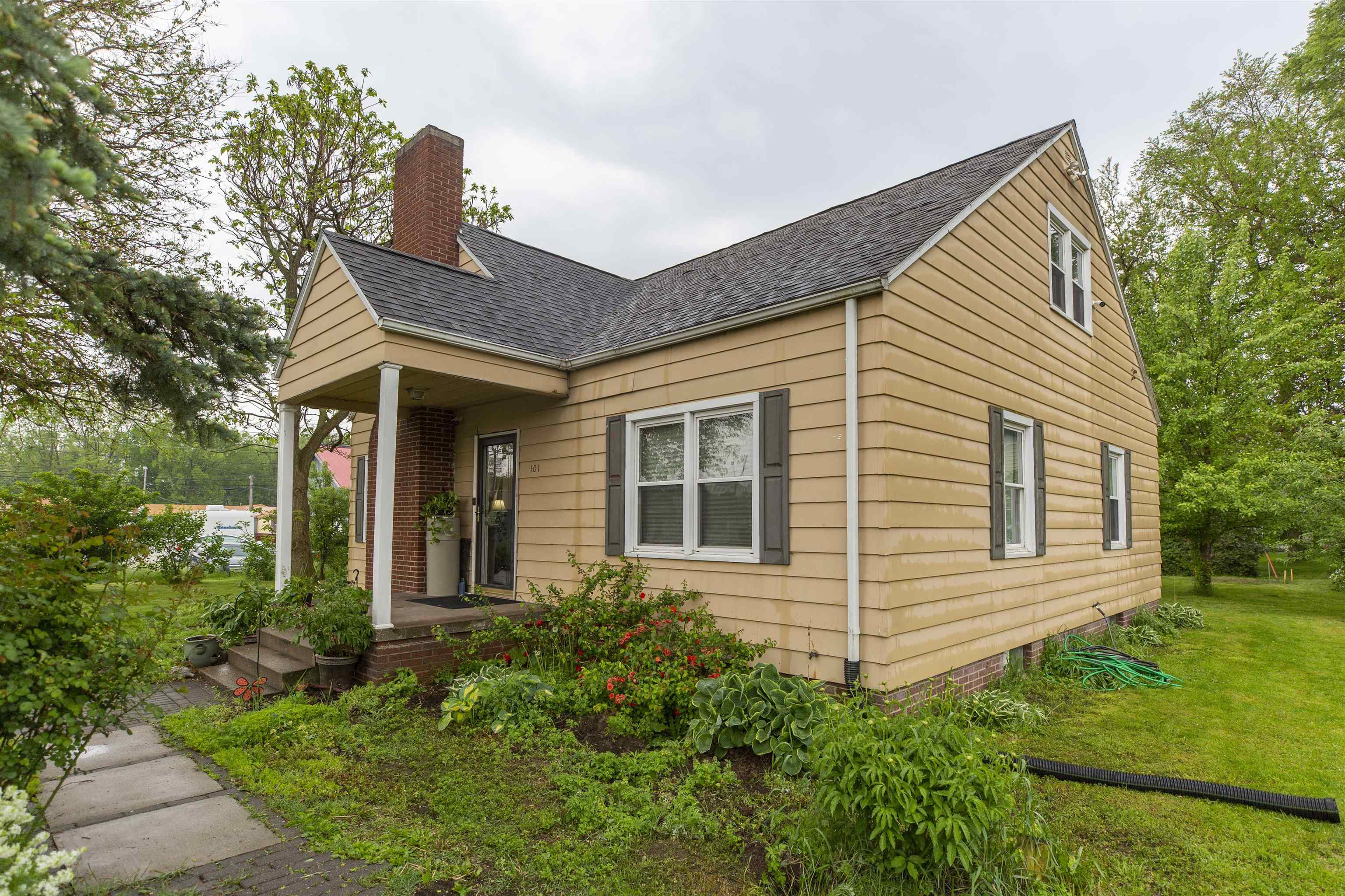 101 Pine