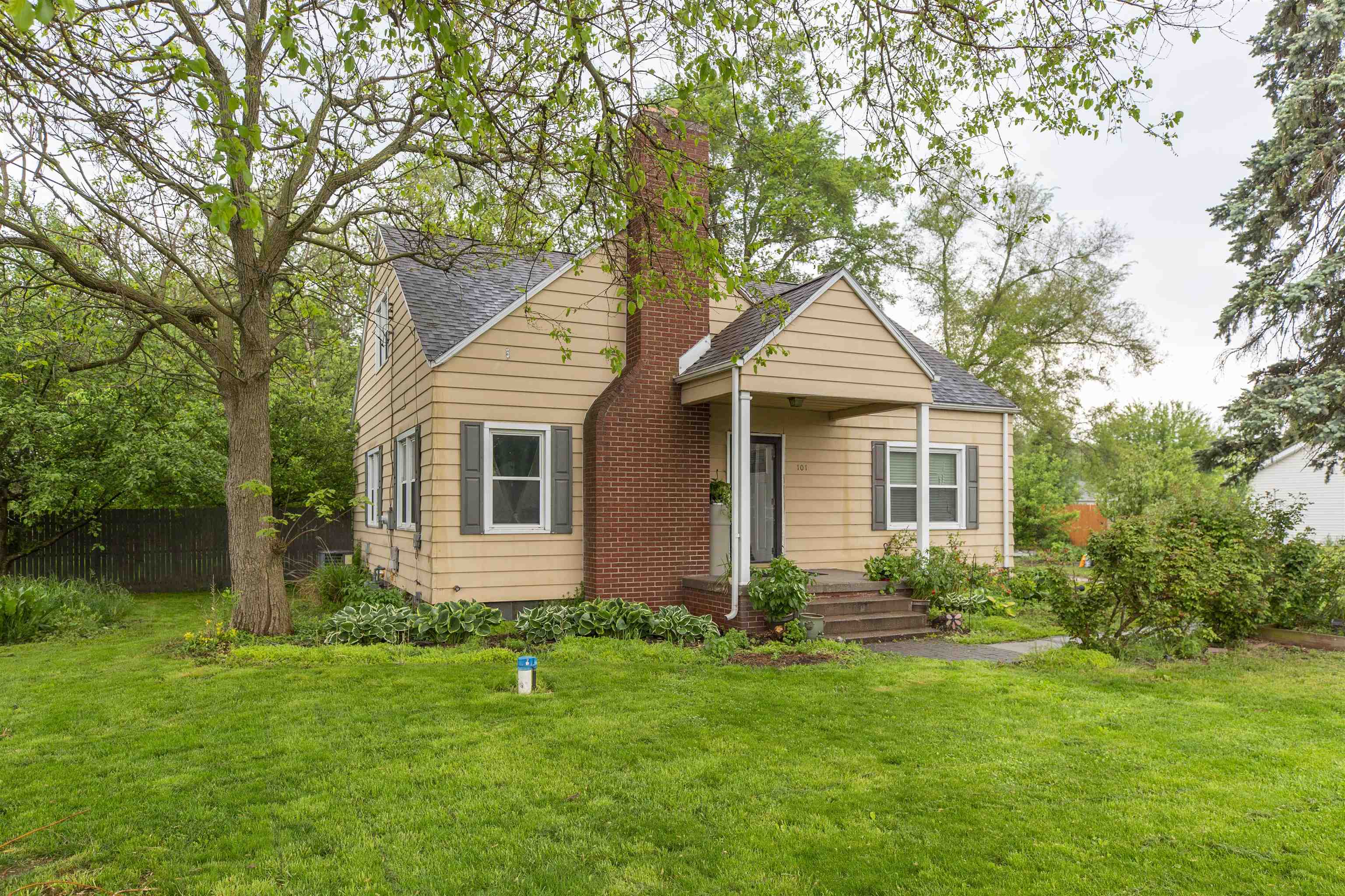 101 Pine