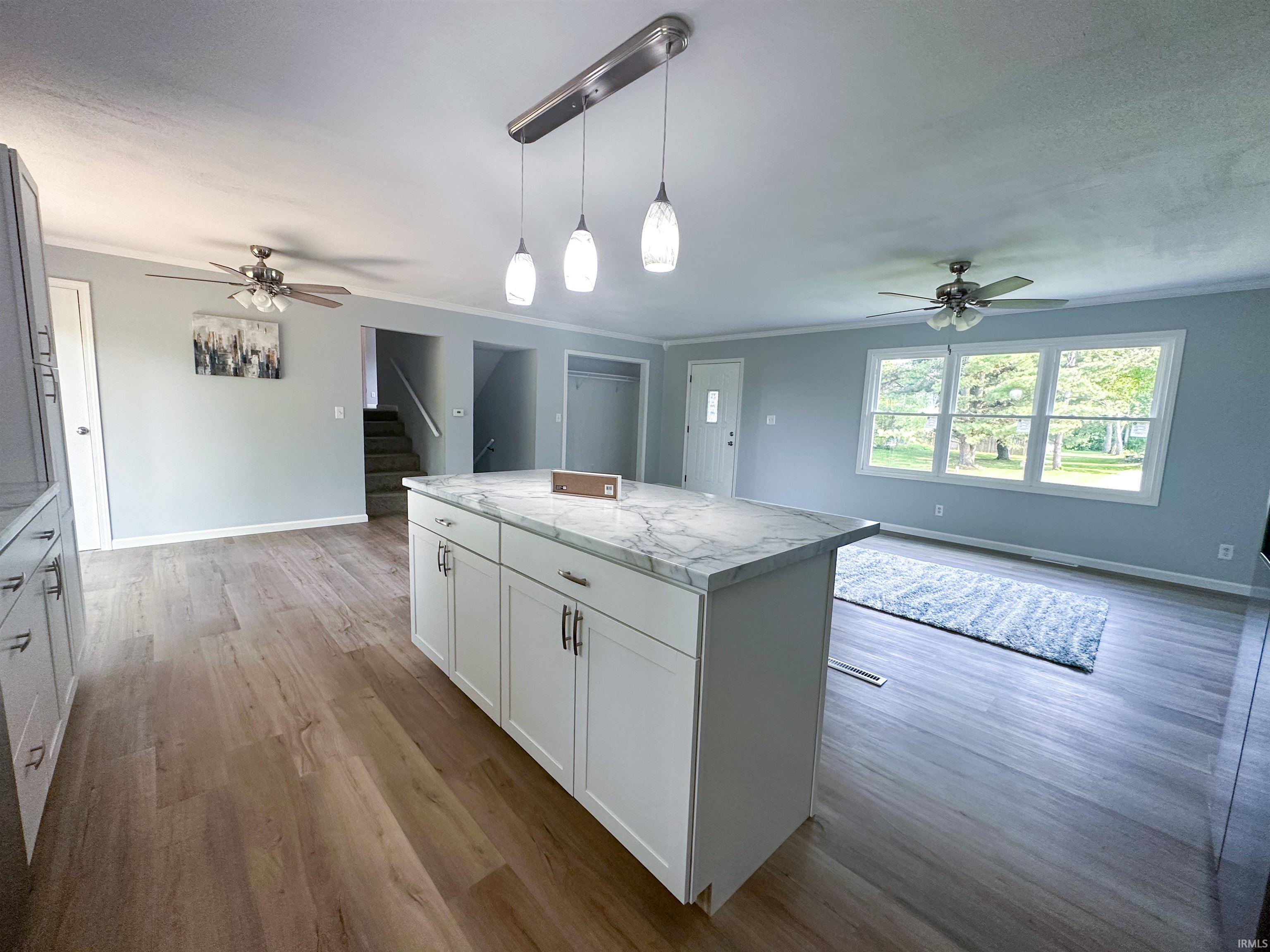 10267 Adams Acres