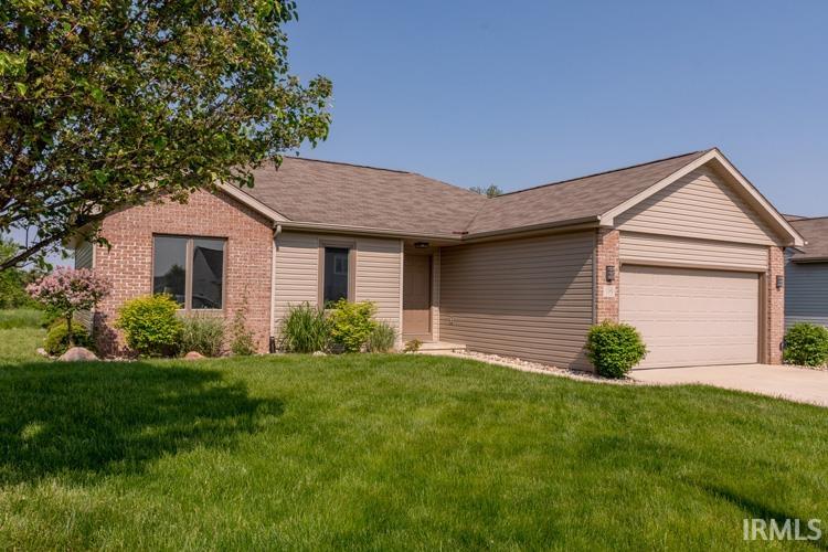 109 Tamarack