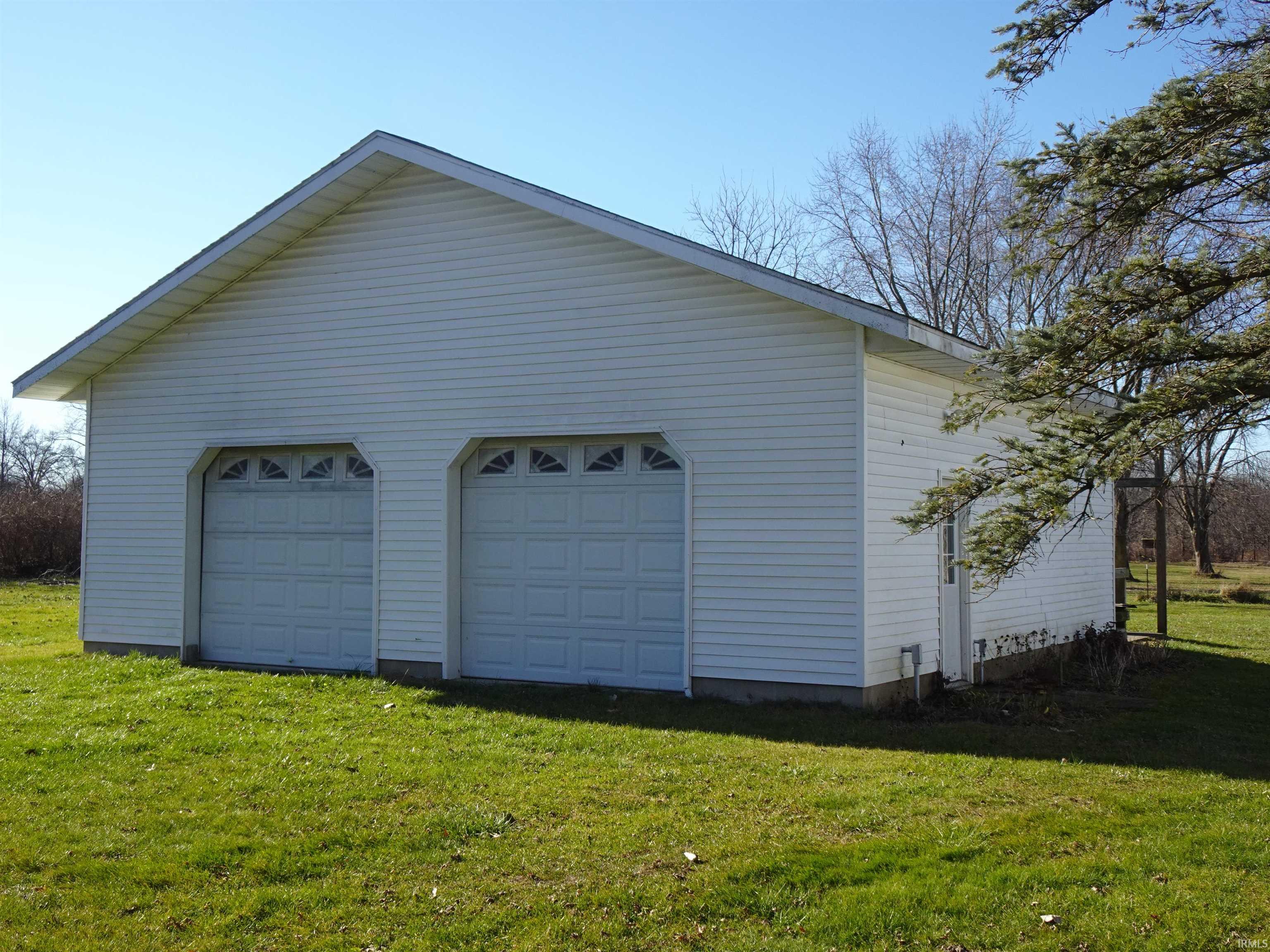 5495 50 East