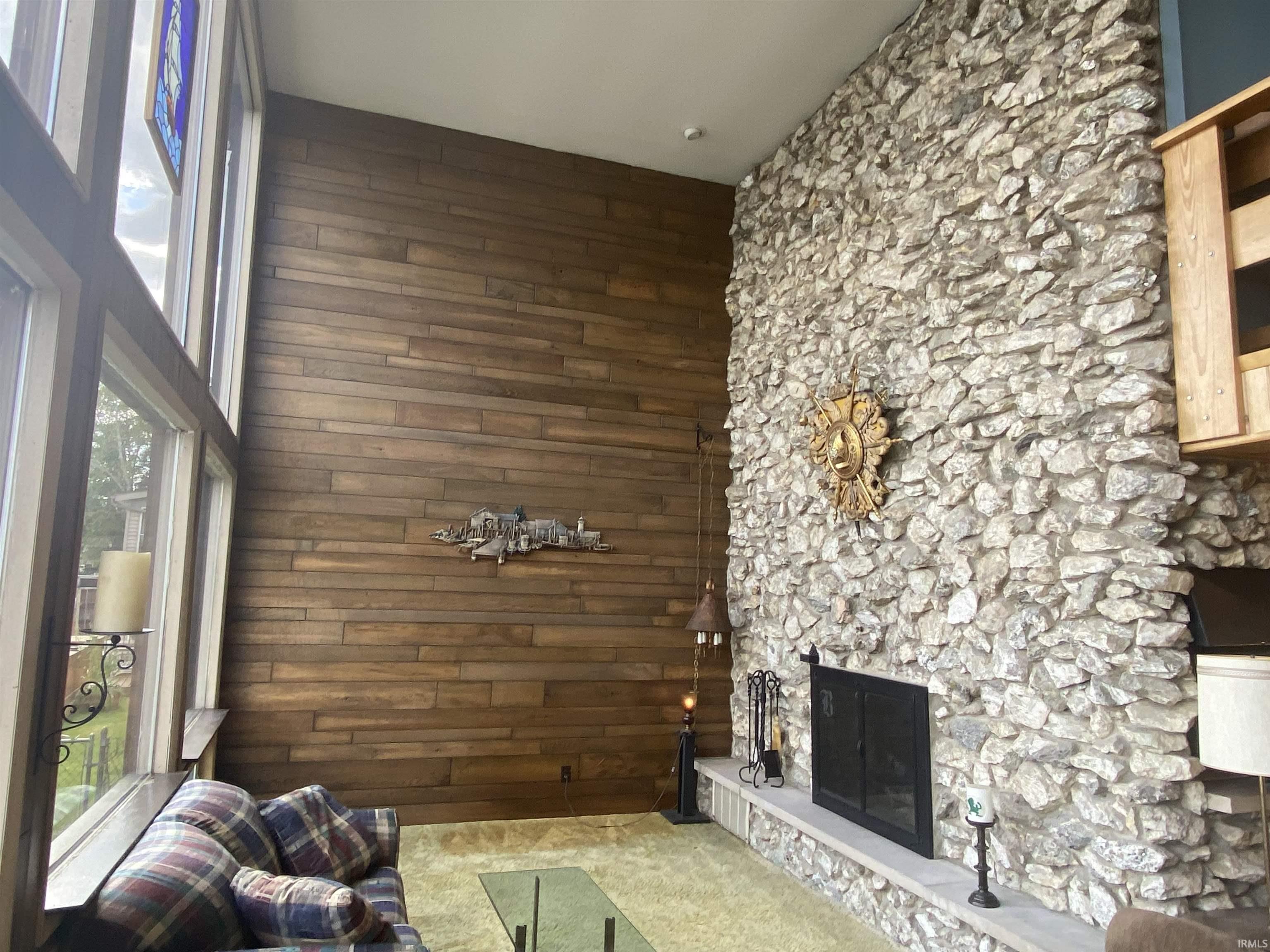 10624 Jefferson