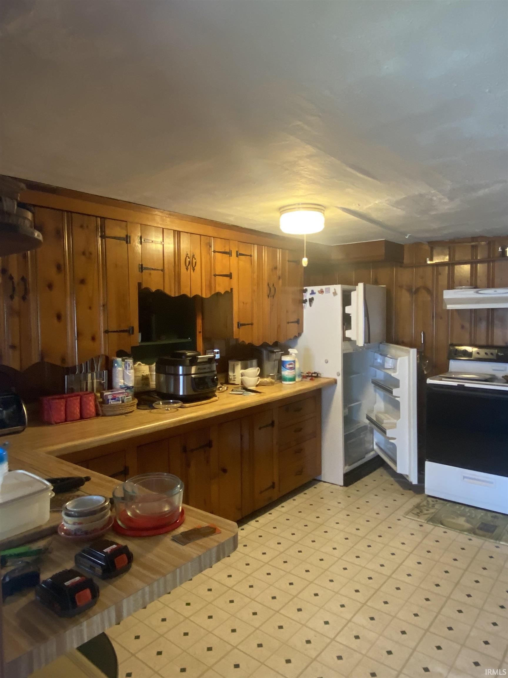 10624 Jefferson
