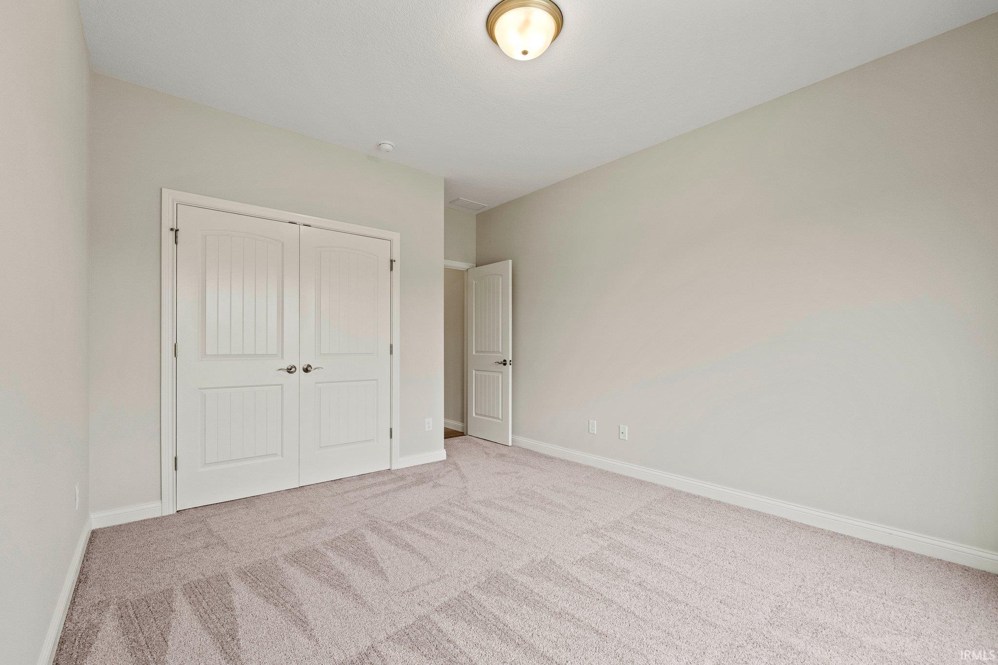 1262 Dixon