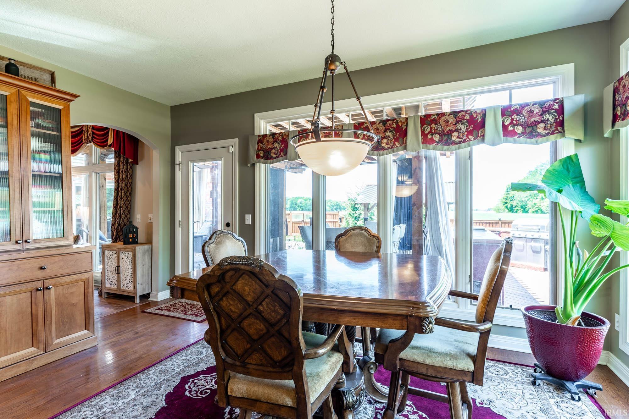 4248 State Road 327