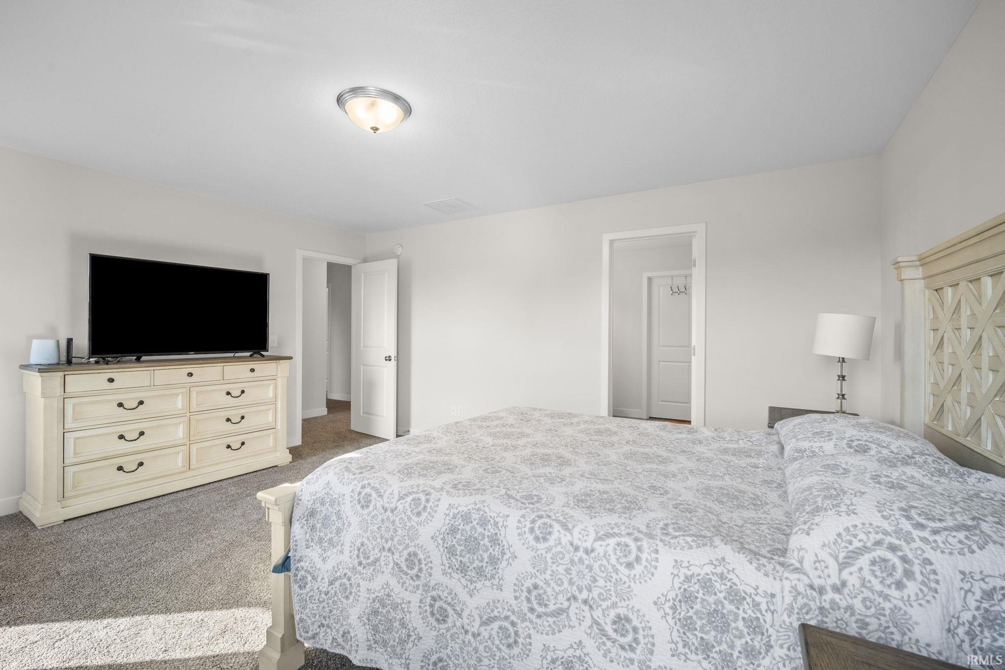 1286 Lone Oak