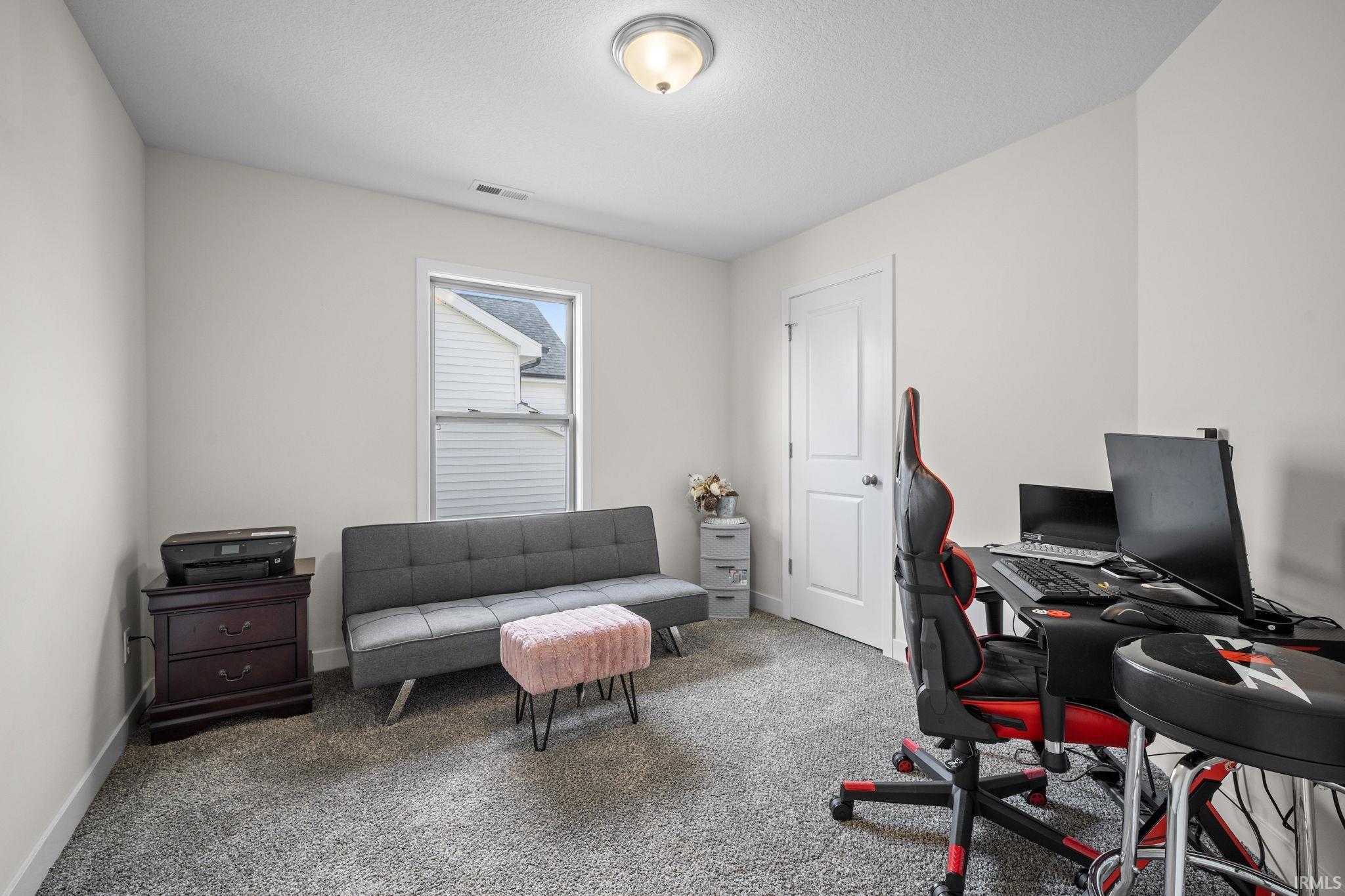 1286 Lone Oak