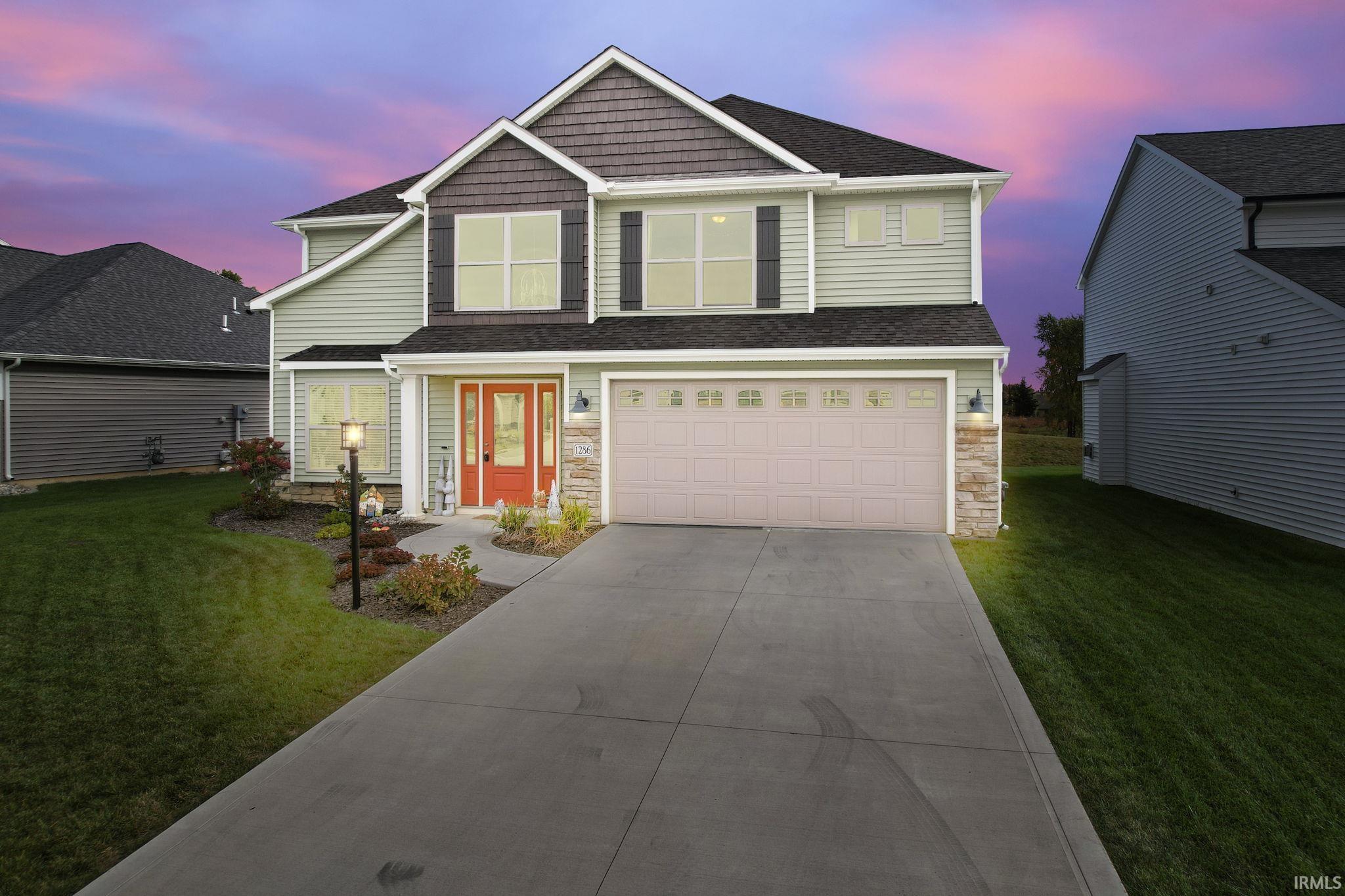1286 Lone Oak