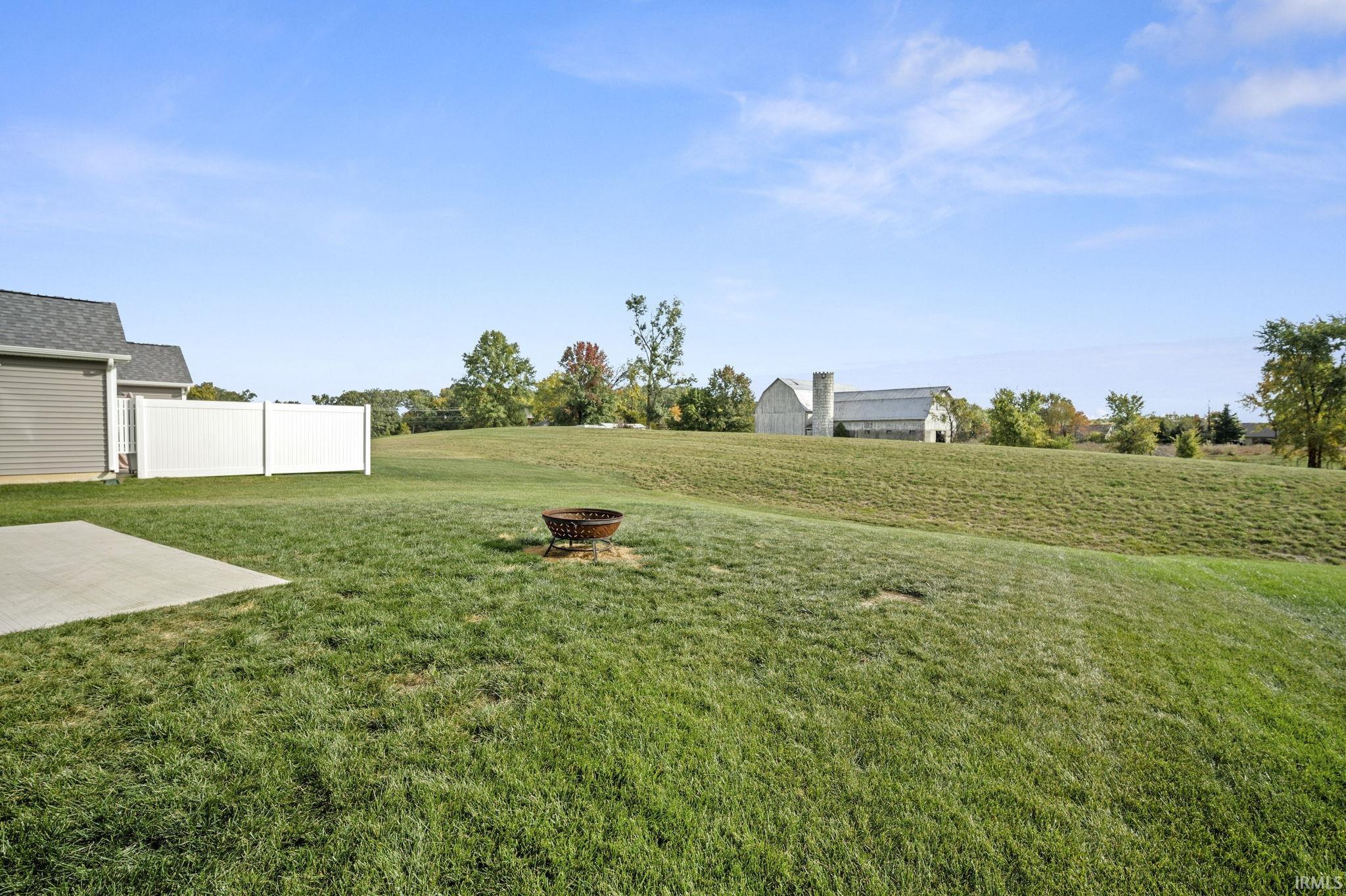 1286 Lone Oak