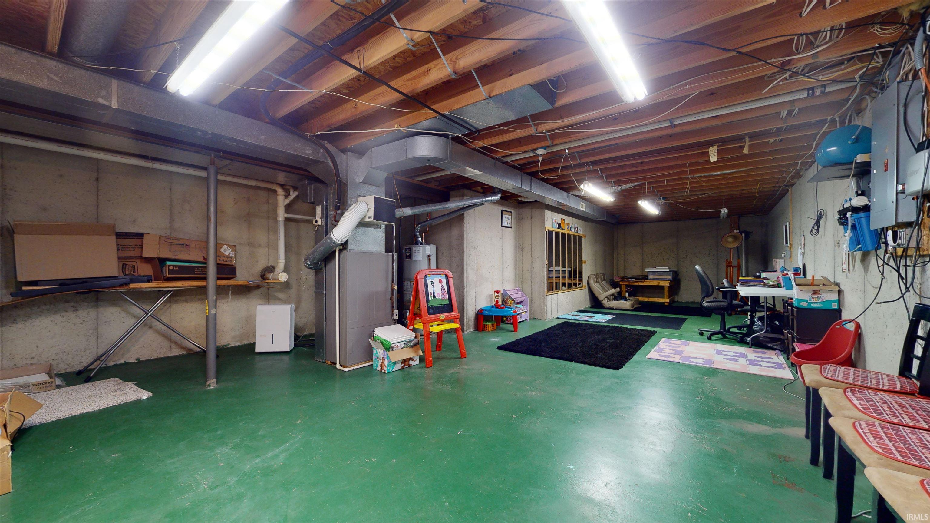 601 Spring Arbor
