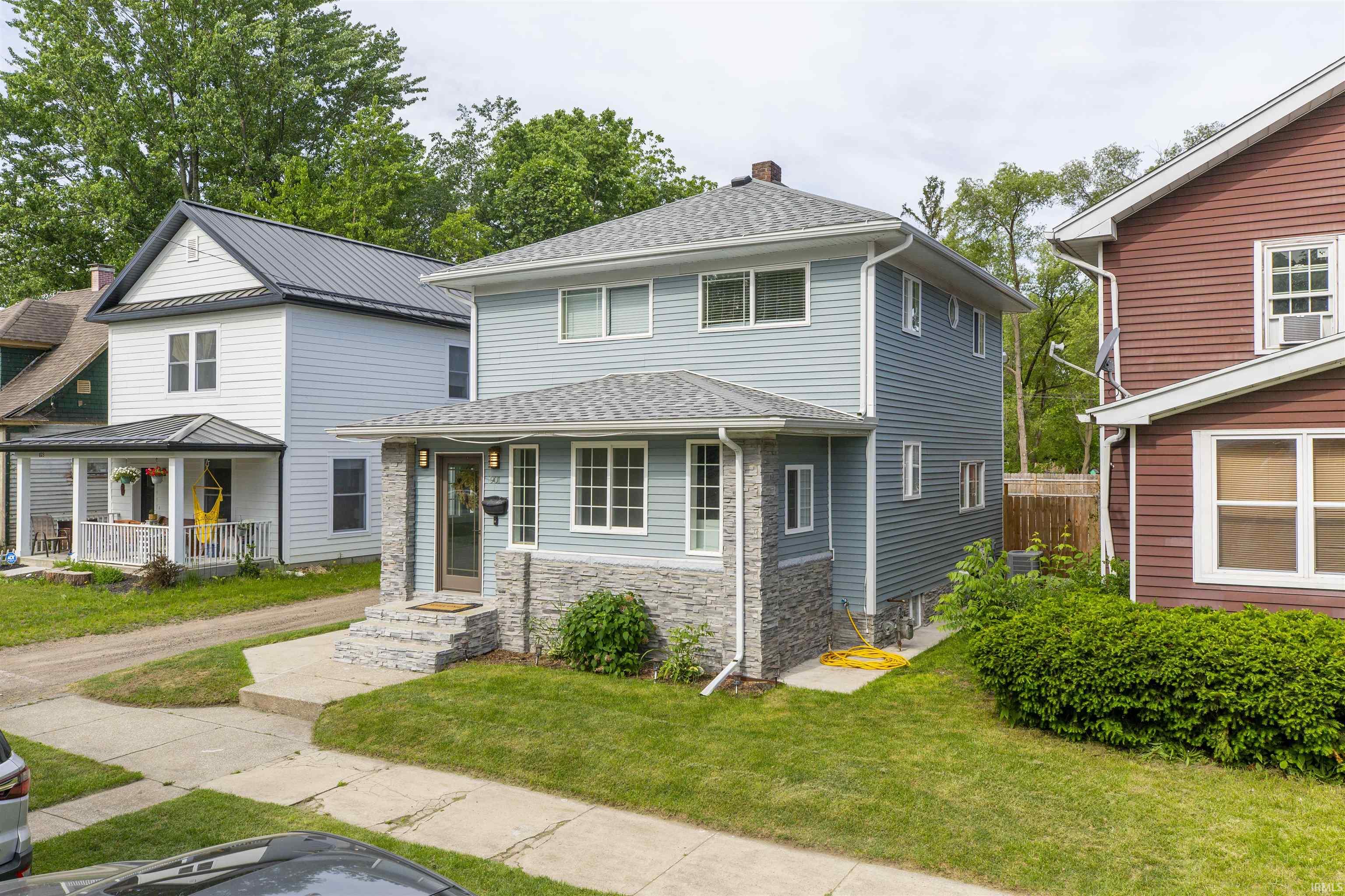 901 Harrison