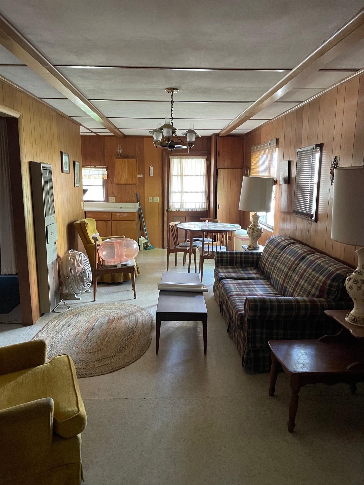 95 Ln 100 Long Lake