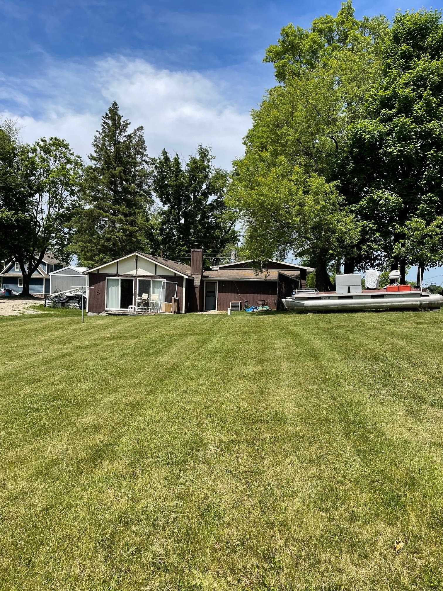 95 Ln 100 Long Lake