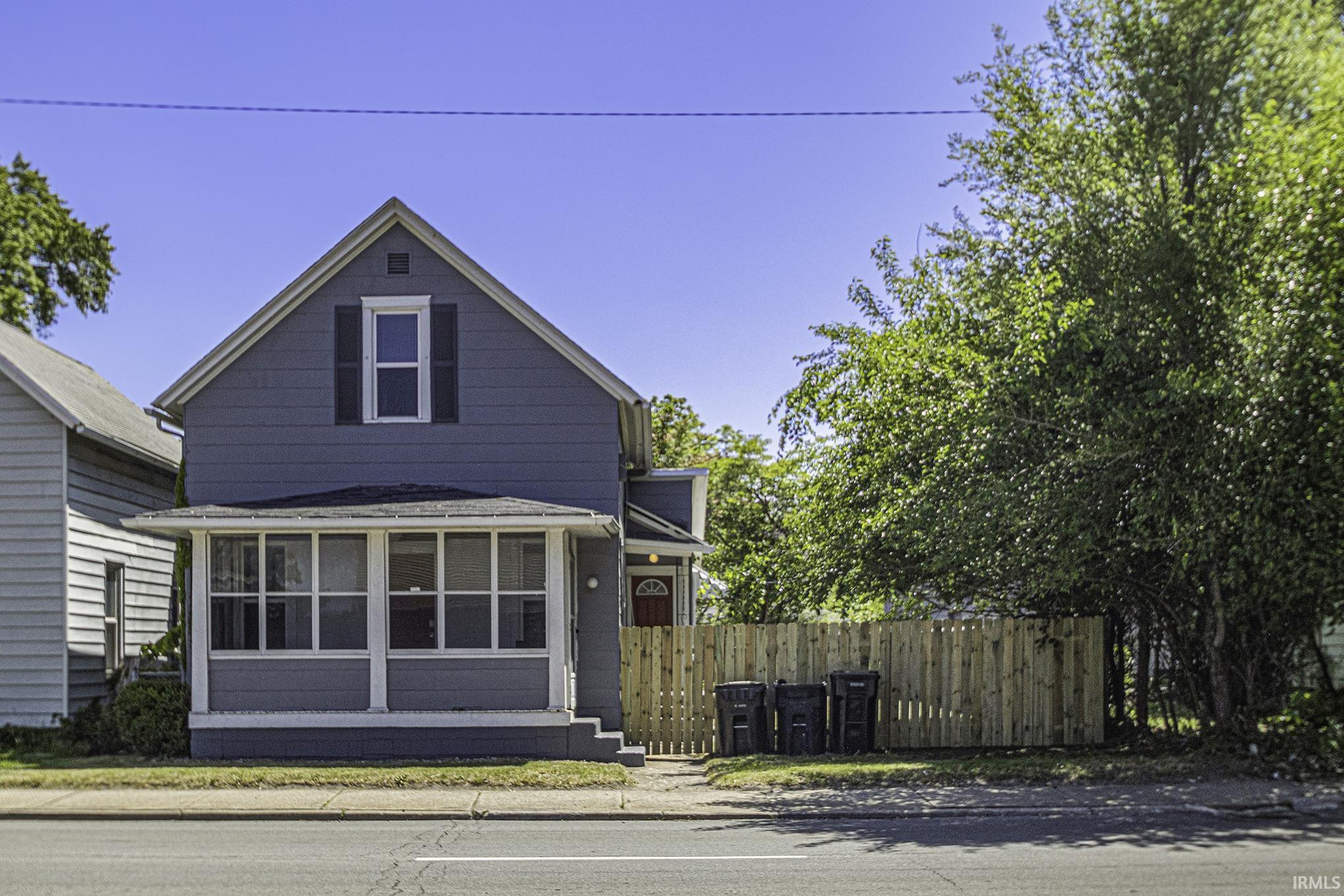 422 Eddy