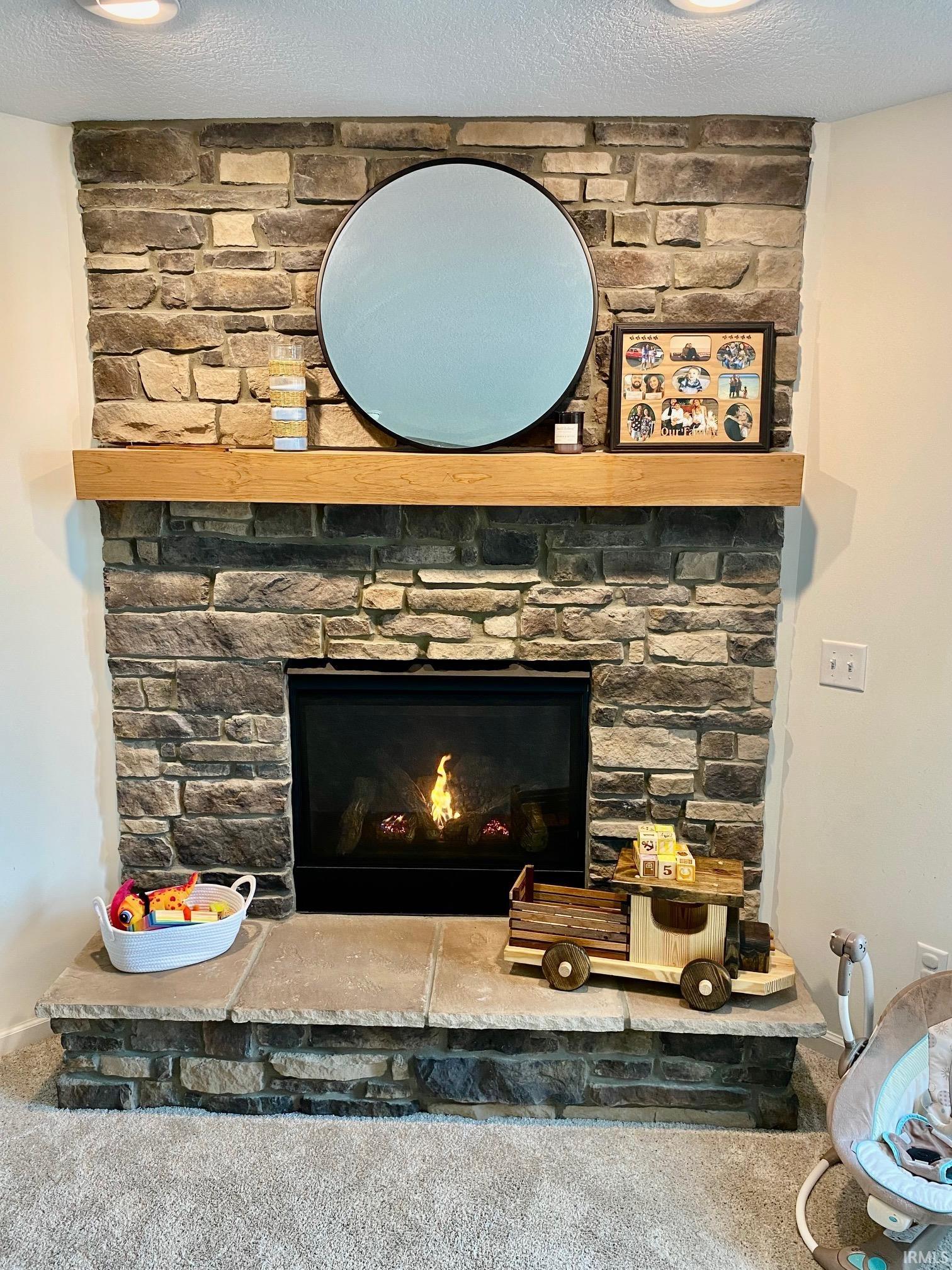 401 Fox Cross