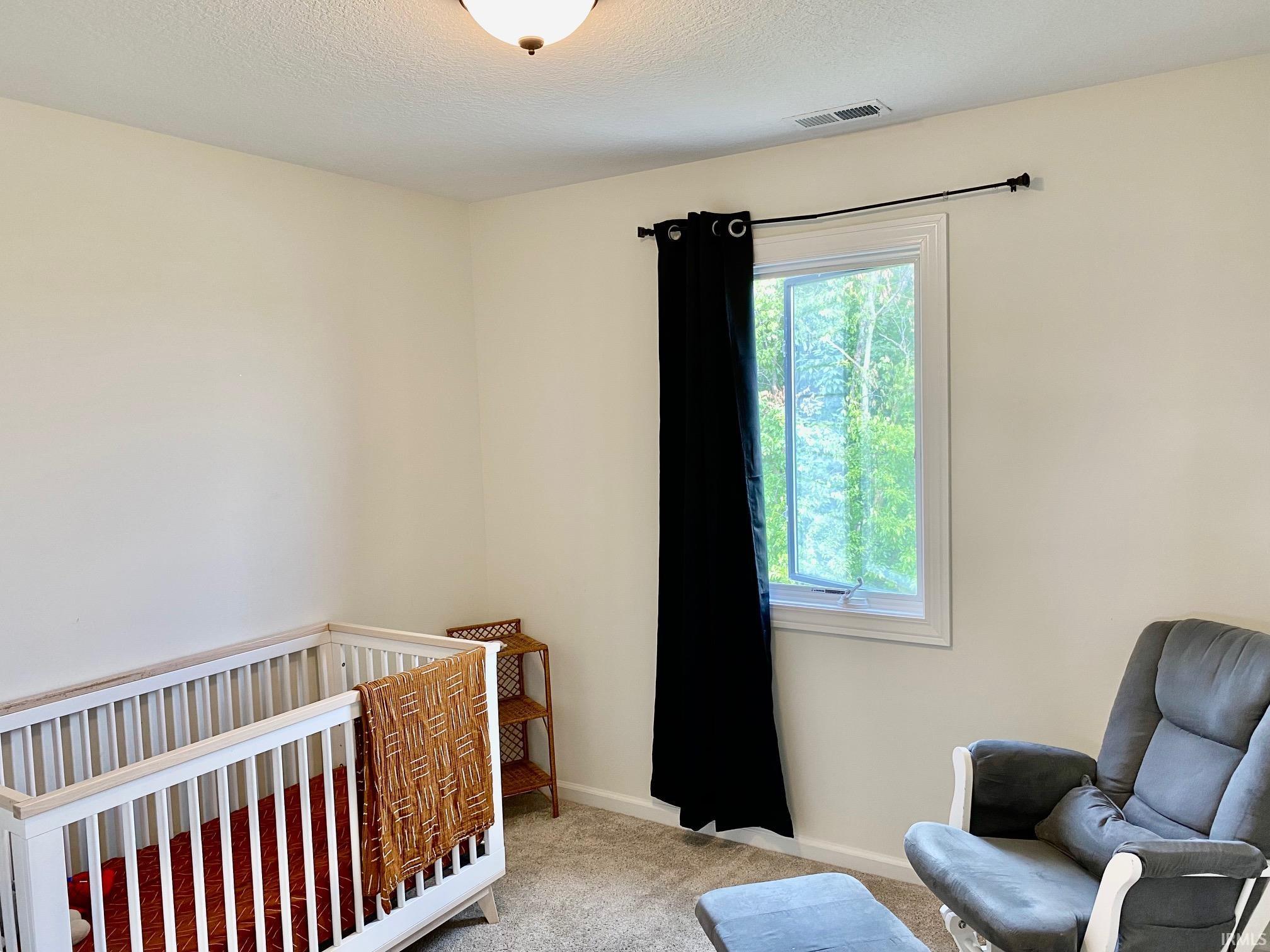 401 Fox Cross