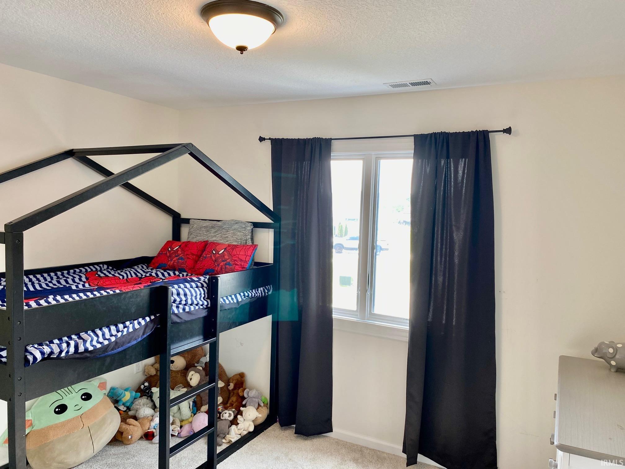 401 Fox Cross