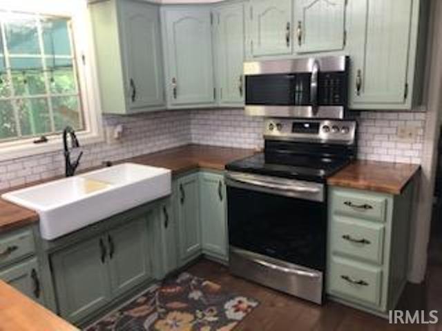 5211 Vance