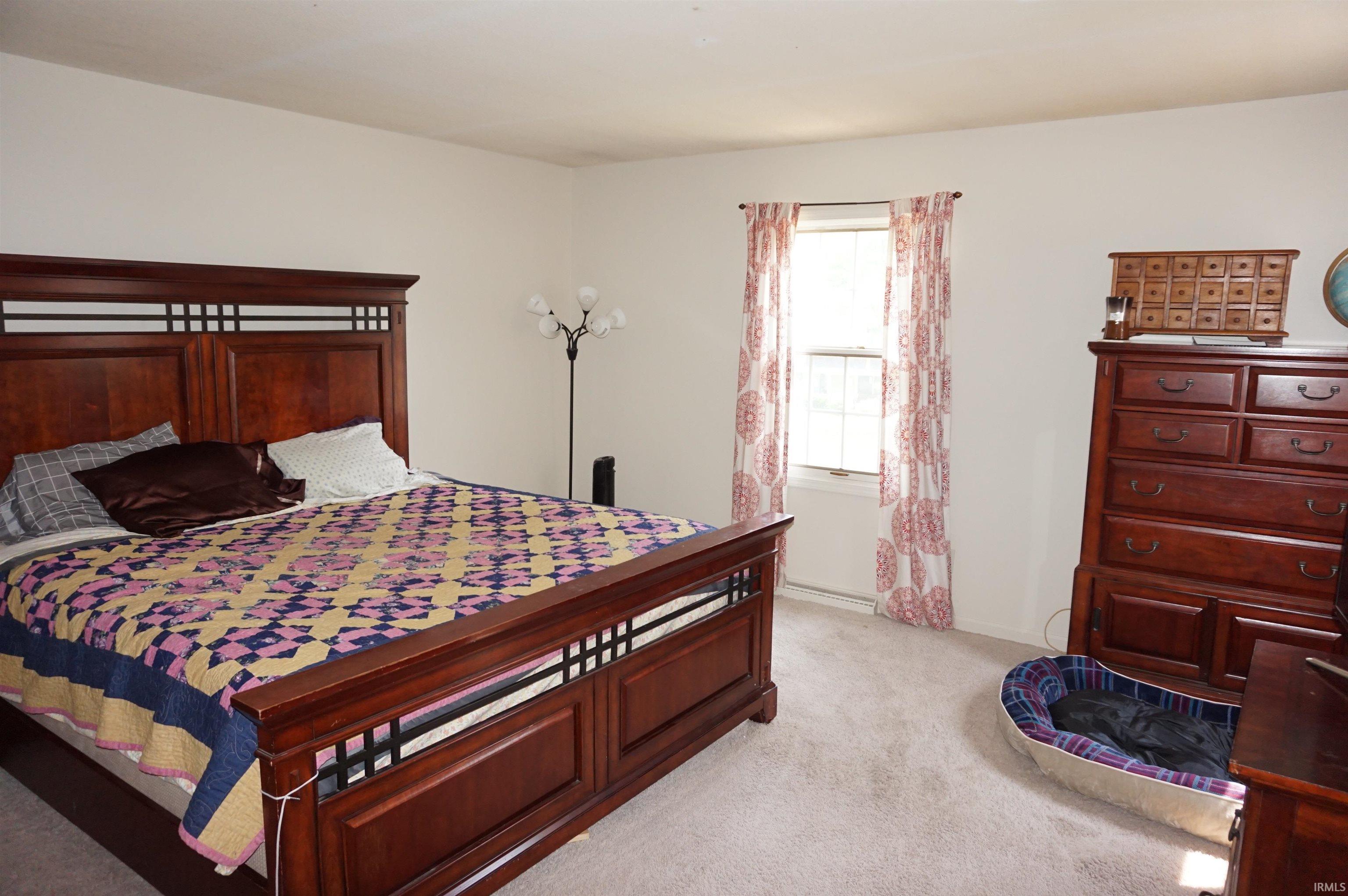 5211 Vance