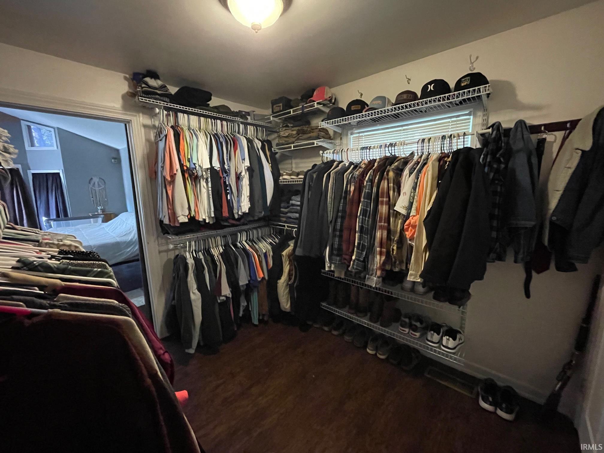 1004 Olson