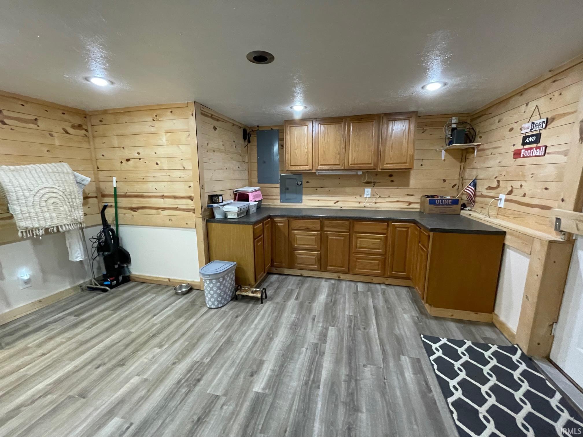 1004 Olson