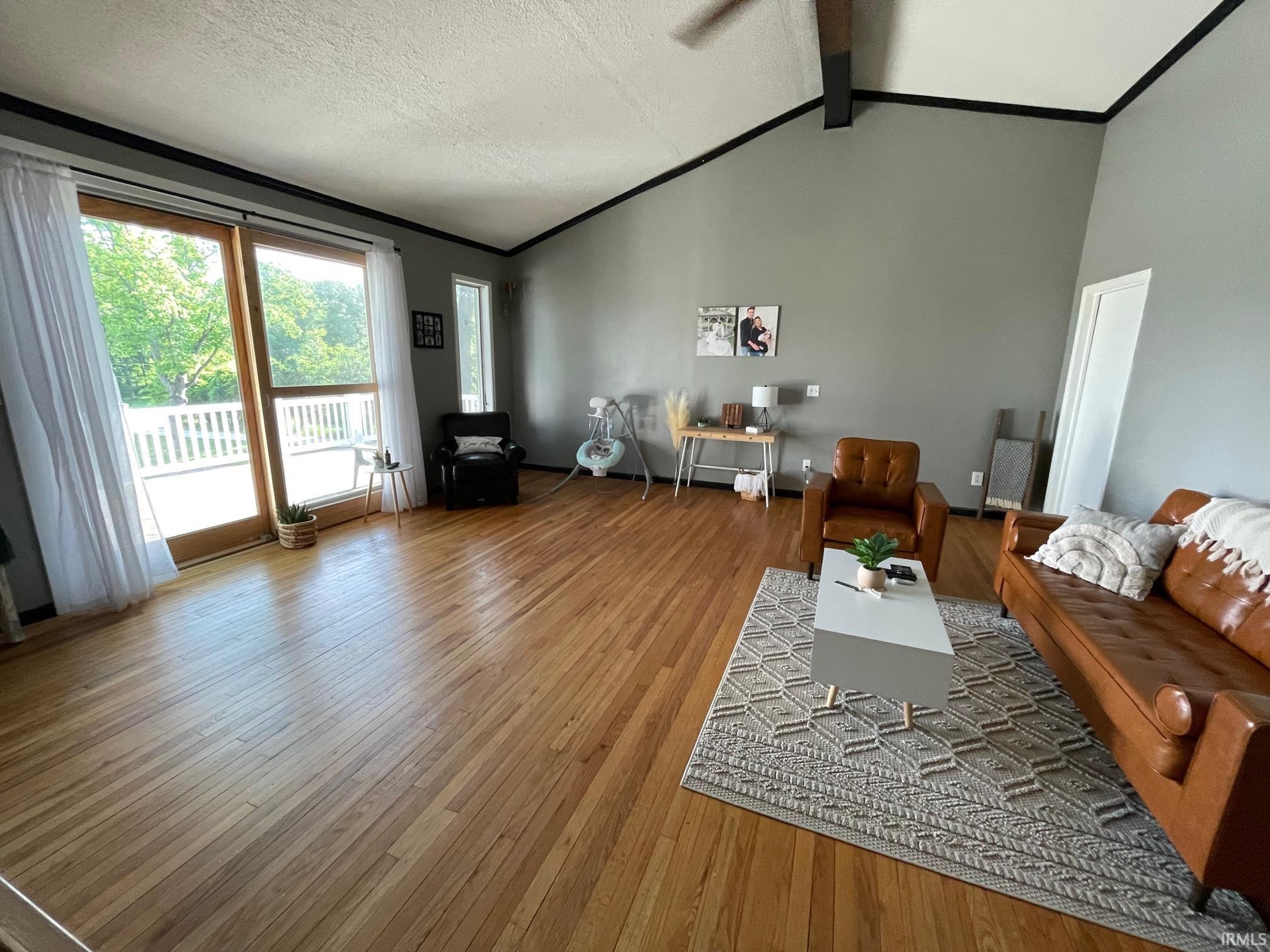 1004 Olson