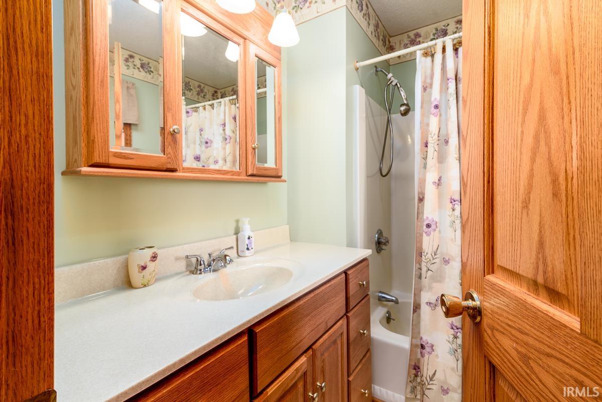 2395 State Road 427
