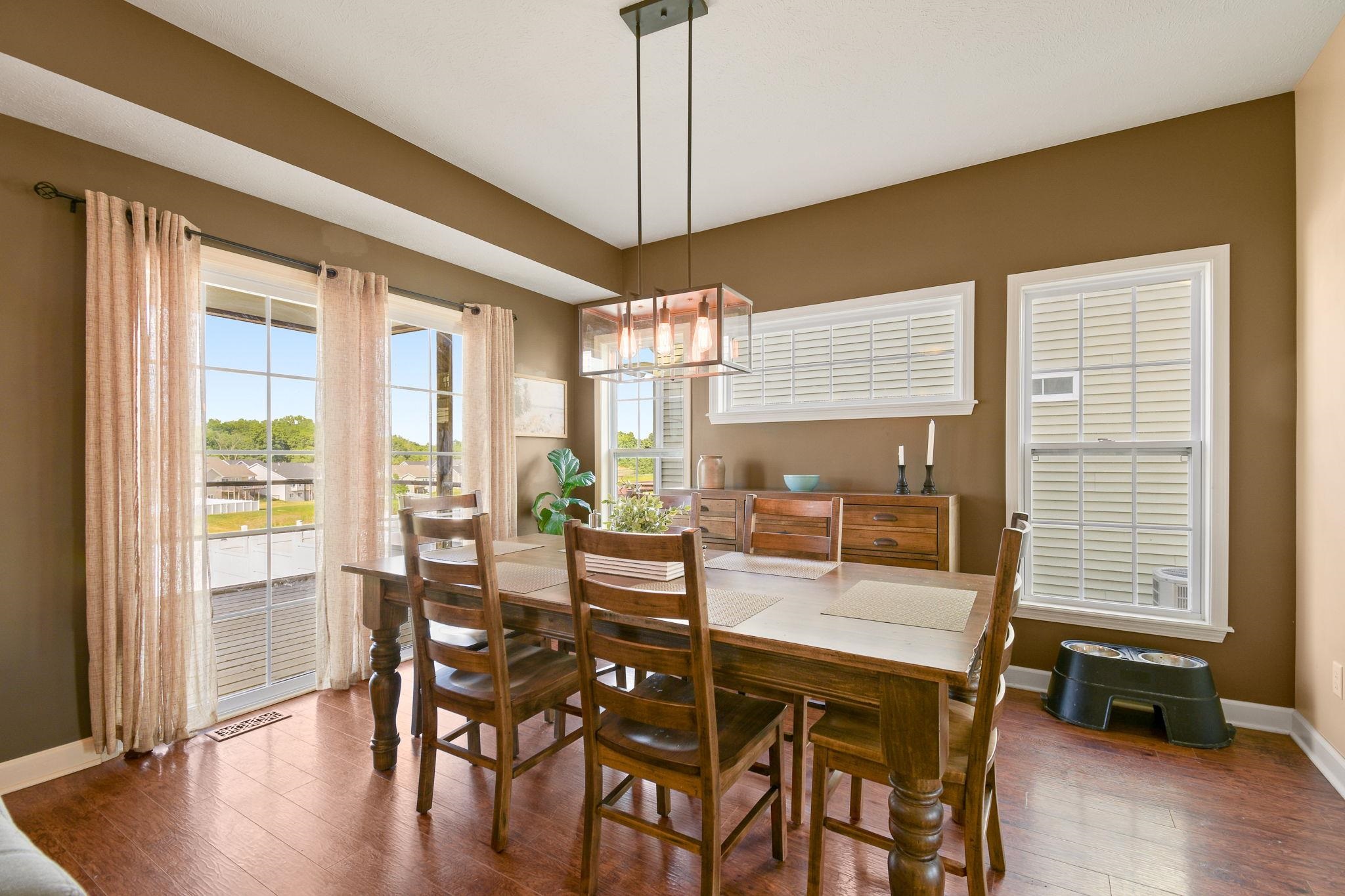 2549 Nature View
