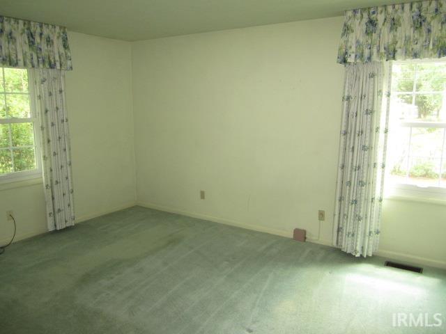 3117 East Lake