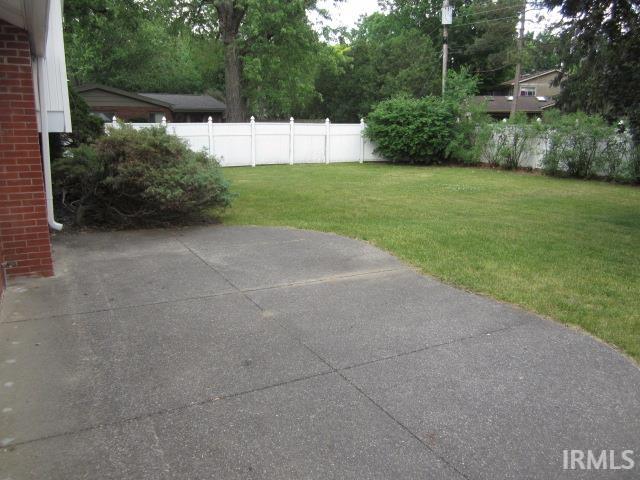 3117 East Lake