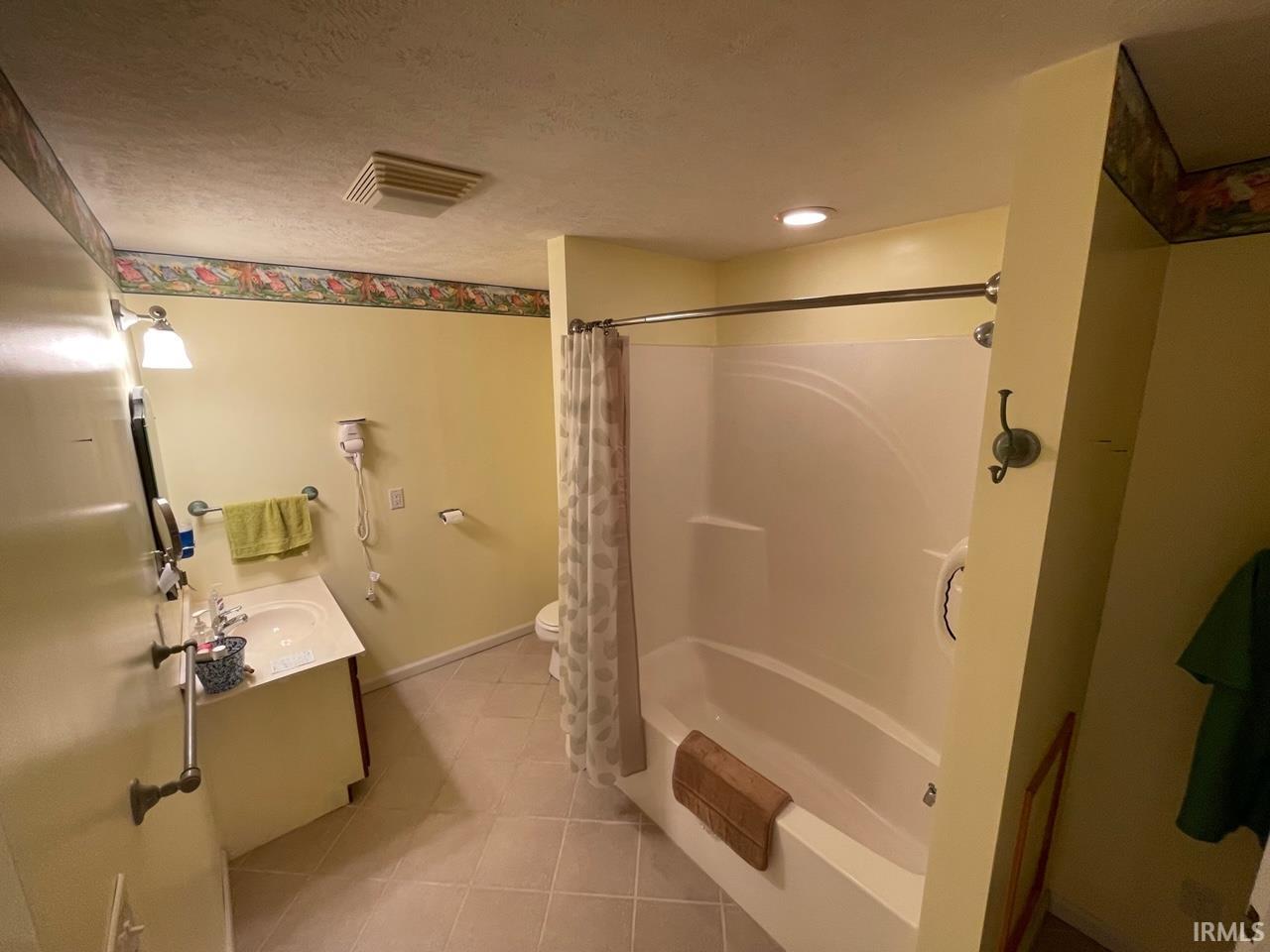 2652 Knoll