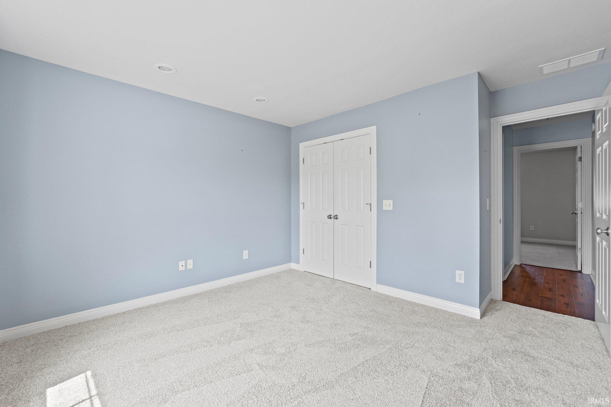 818 Clairborne