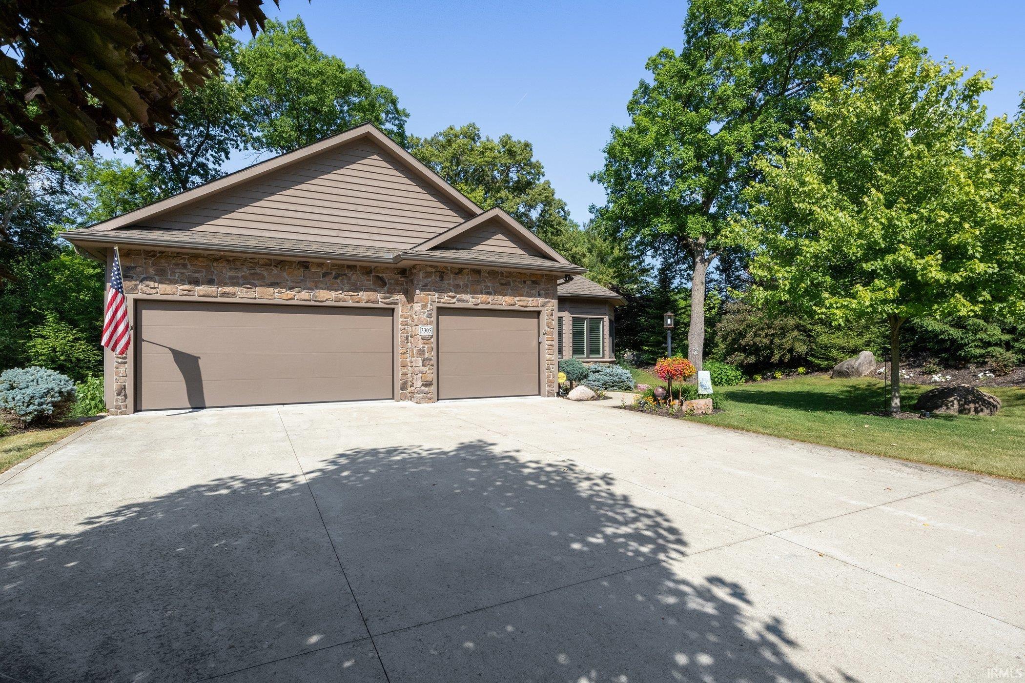 3305 Bridgetown